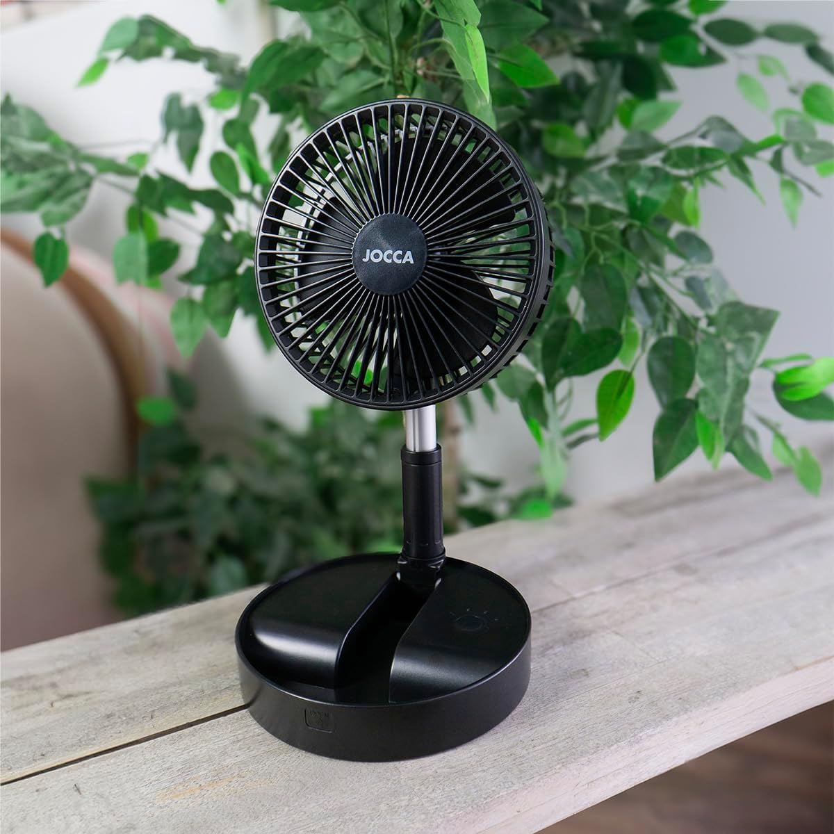 Akku-Standventilator mit Fernbedienung, Schwarz mit Fernbedienung