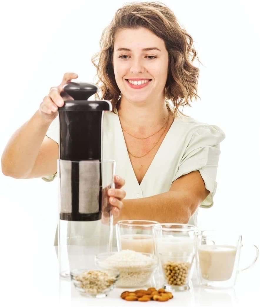 Pflanzenmilchbereiter mit Filtersiebe, Black