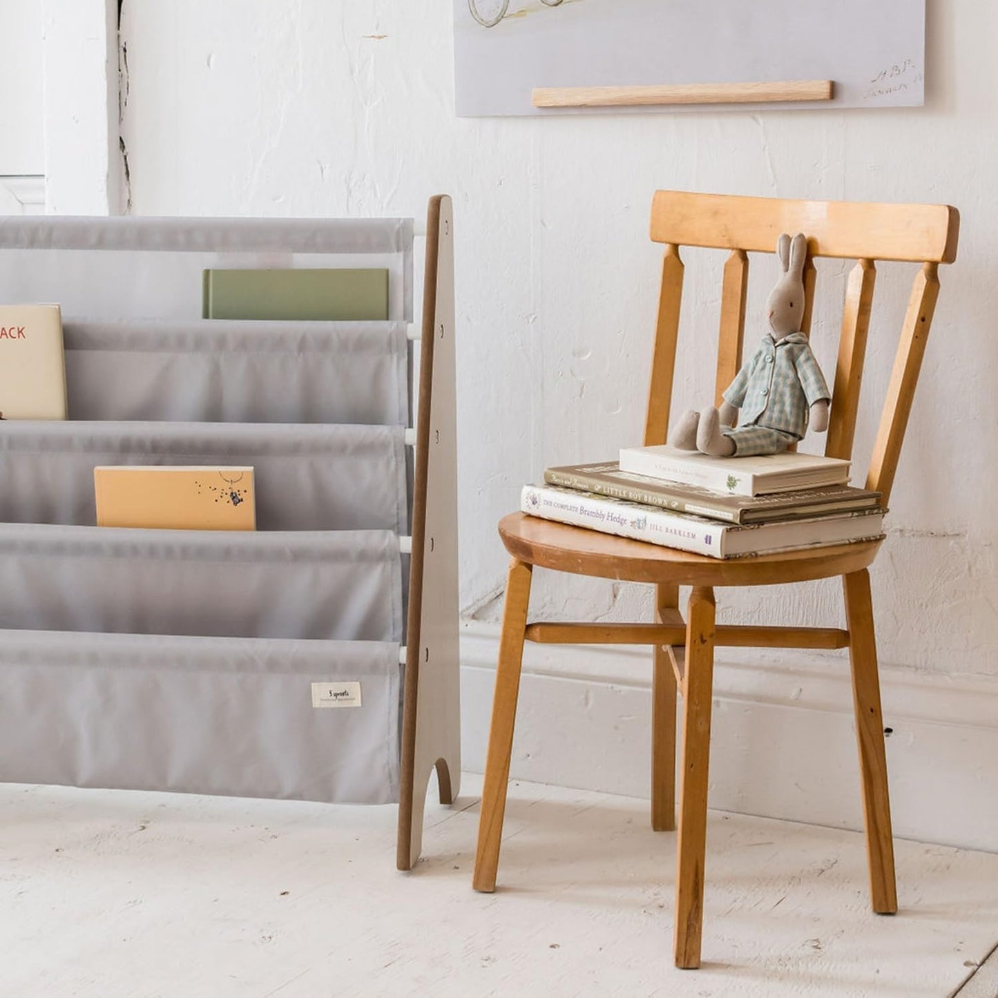 Kinder Bücherregal aus Holz, Montessori Regal, Hellgrau