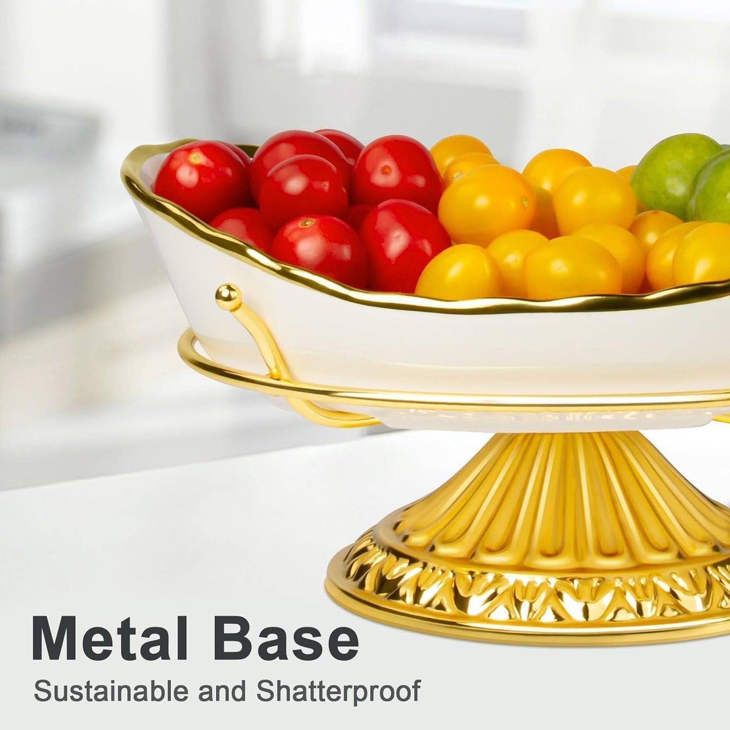 Obstschale mit Ständer, Gold
