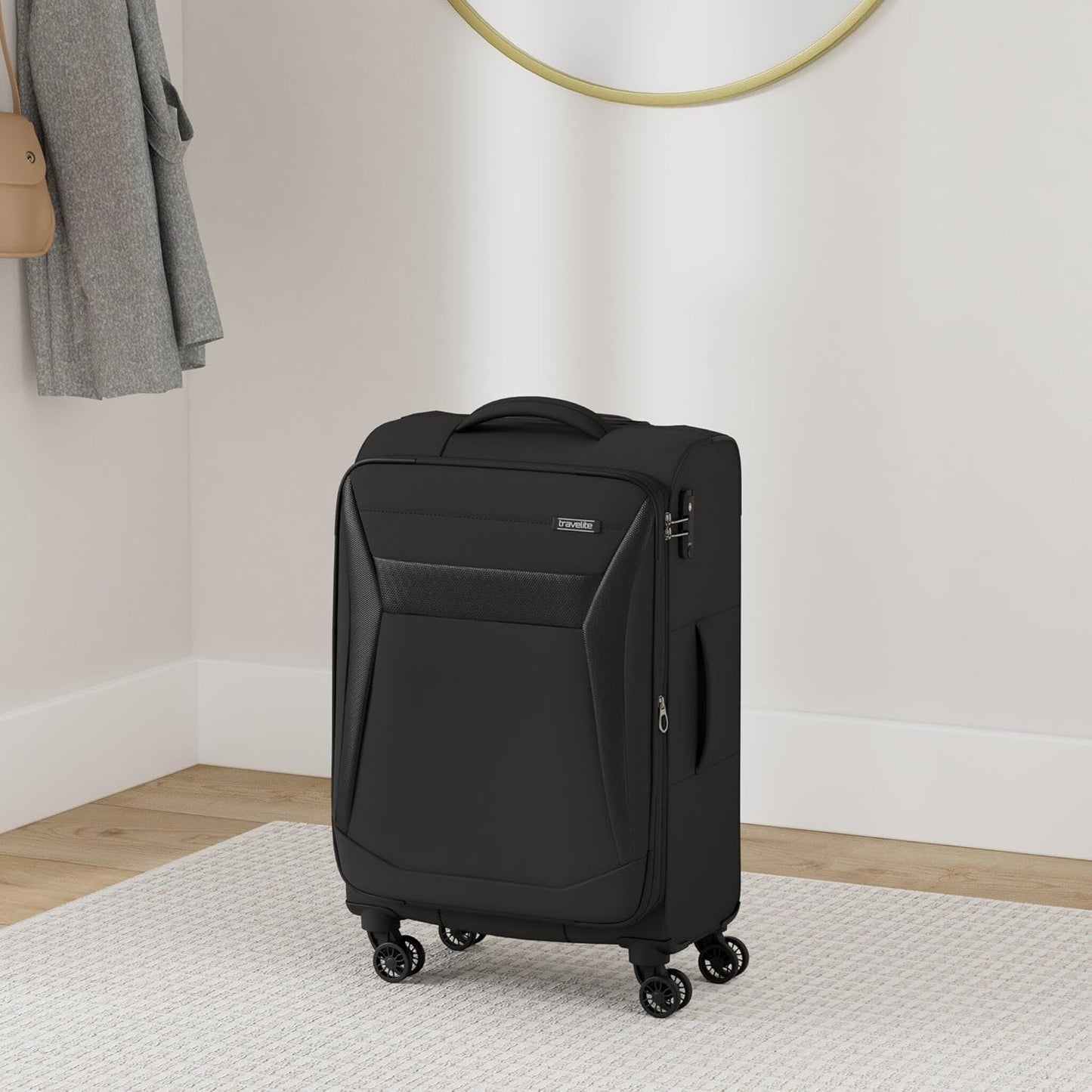 4-Rad Weichschalenkoffer Chios mit Dehnfalte, Trolley Größe M (67 cm) Schwarz