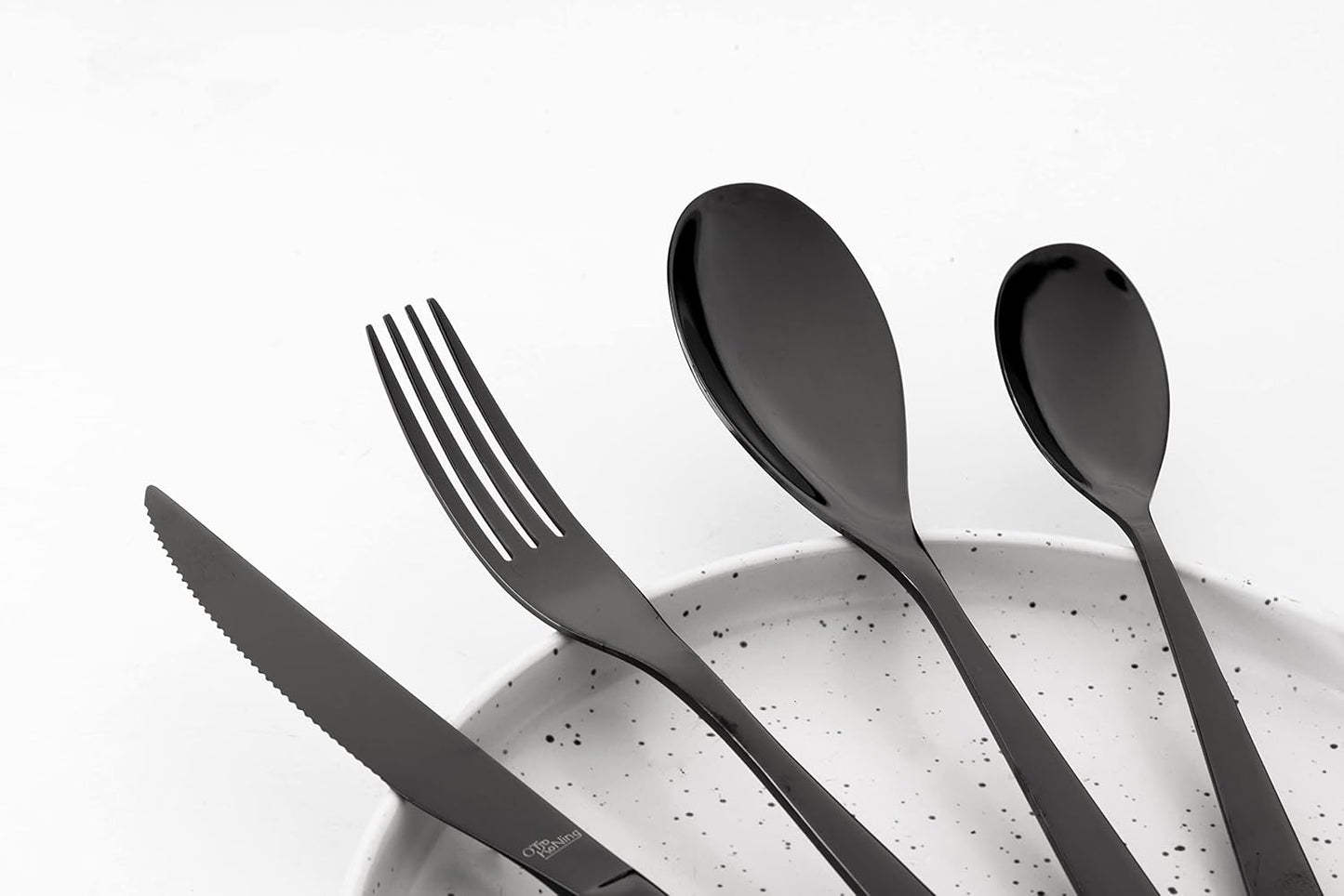 20-teiliges Besteckset Berlin für 4 Personen mit Steakmessern, Schwarz 20 Stück