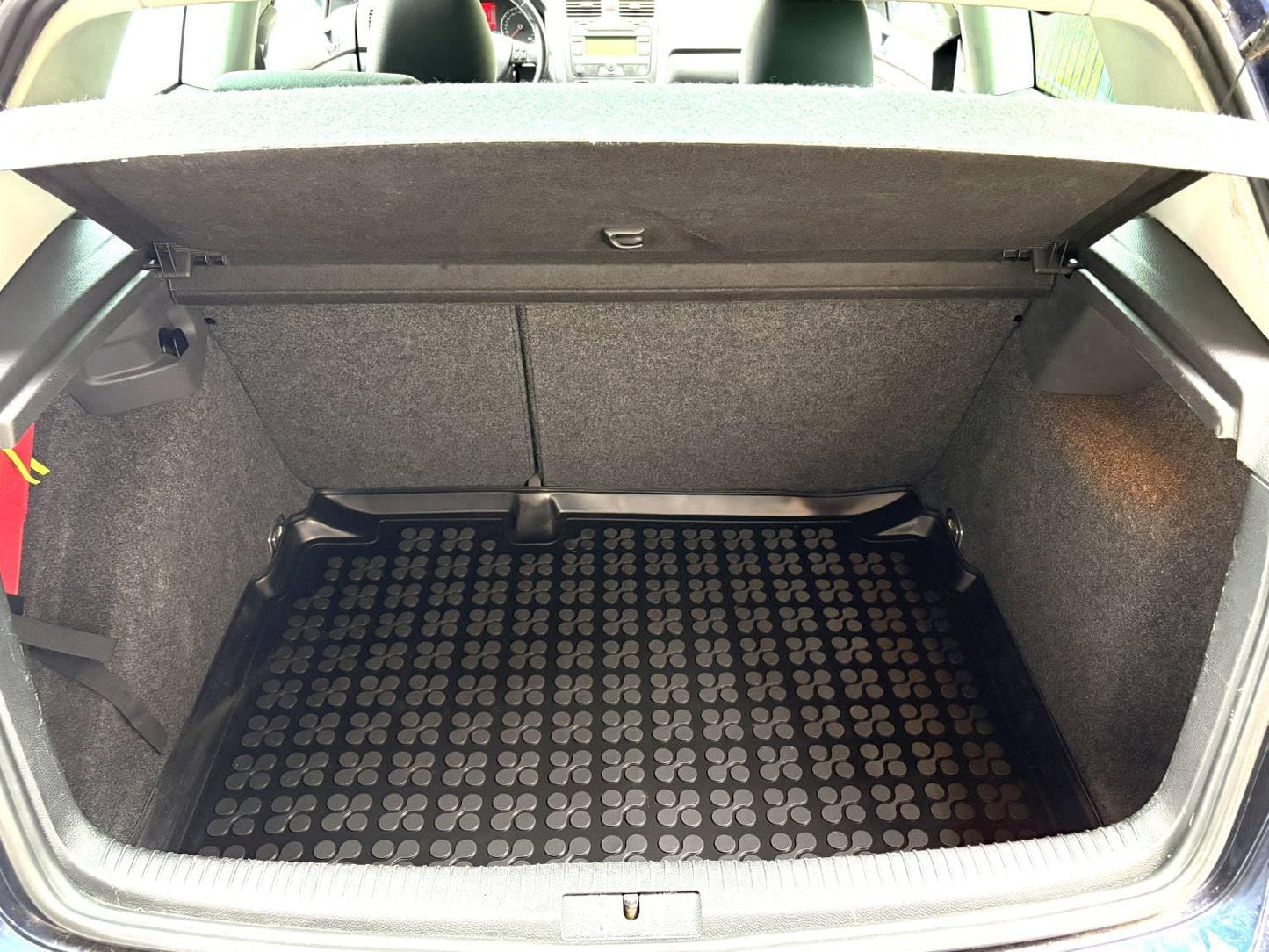 Gummi Kofferraumwanne für VW Golf 5/6 (unterer Boden)