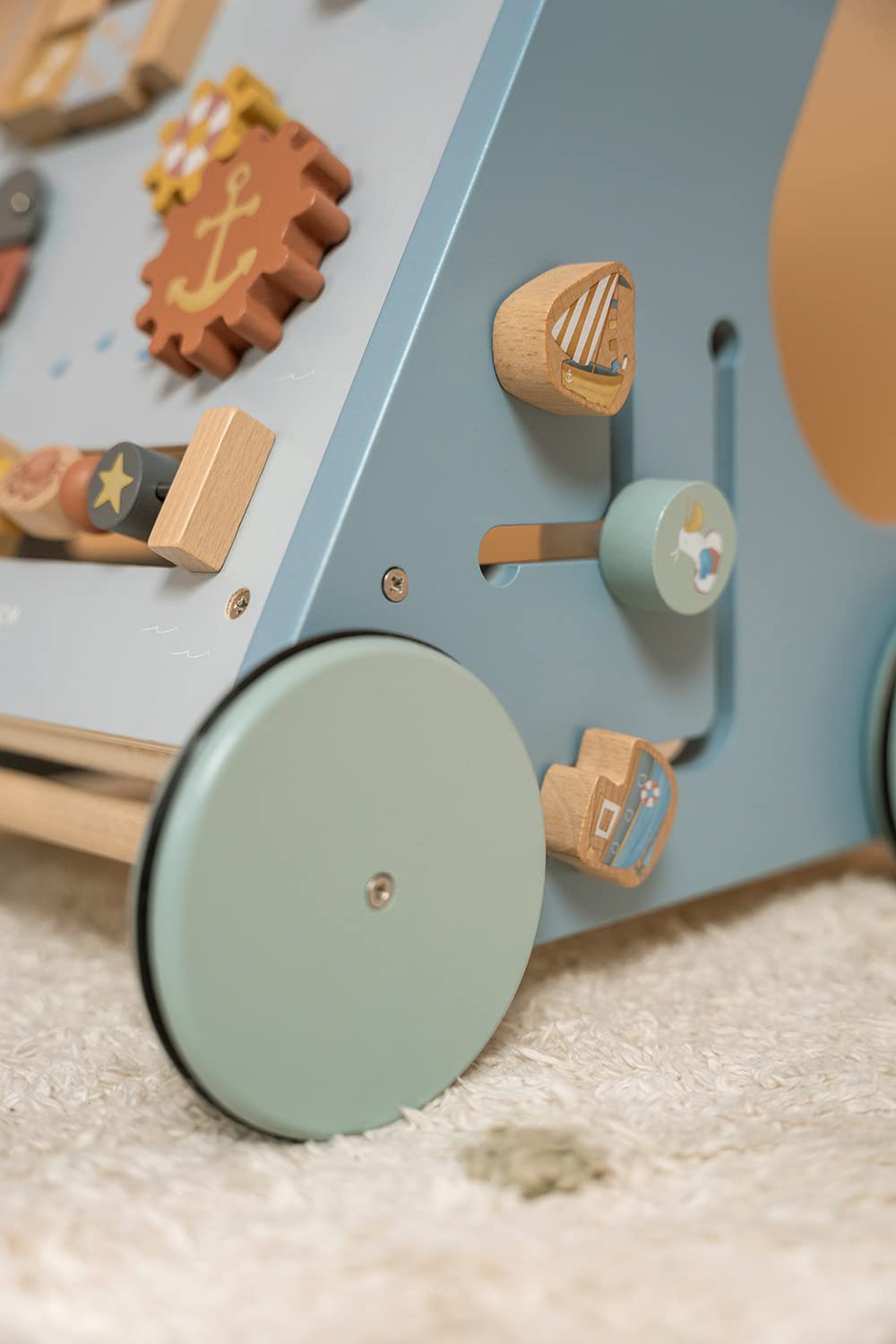 7107 Sailors Bay Lauflernwagen