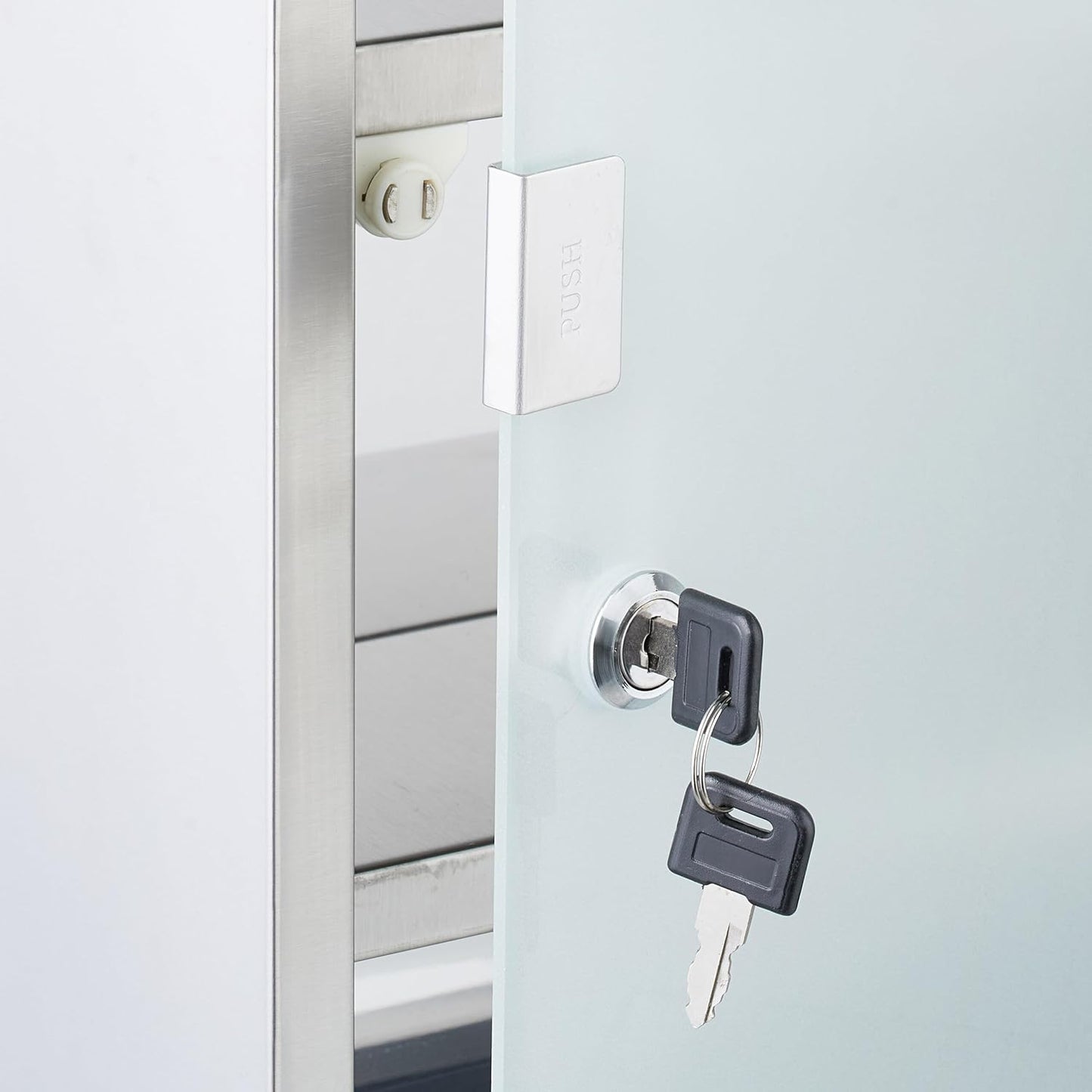Abschliessbarer Medizinschrank