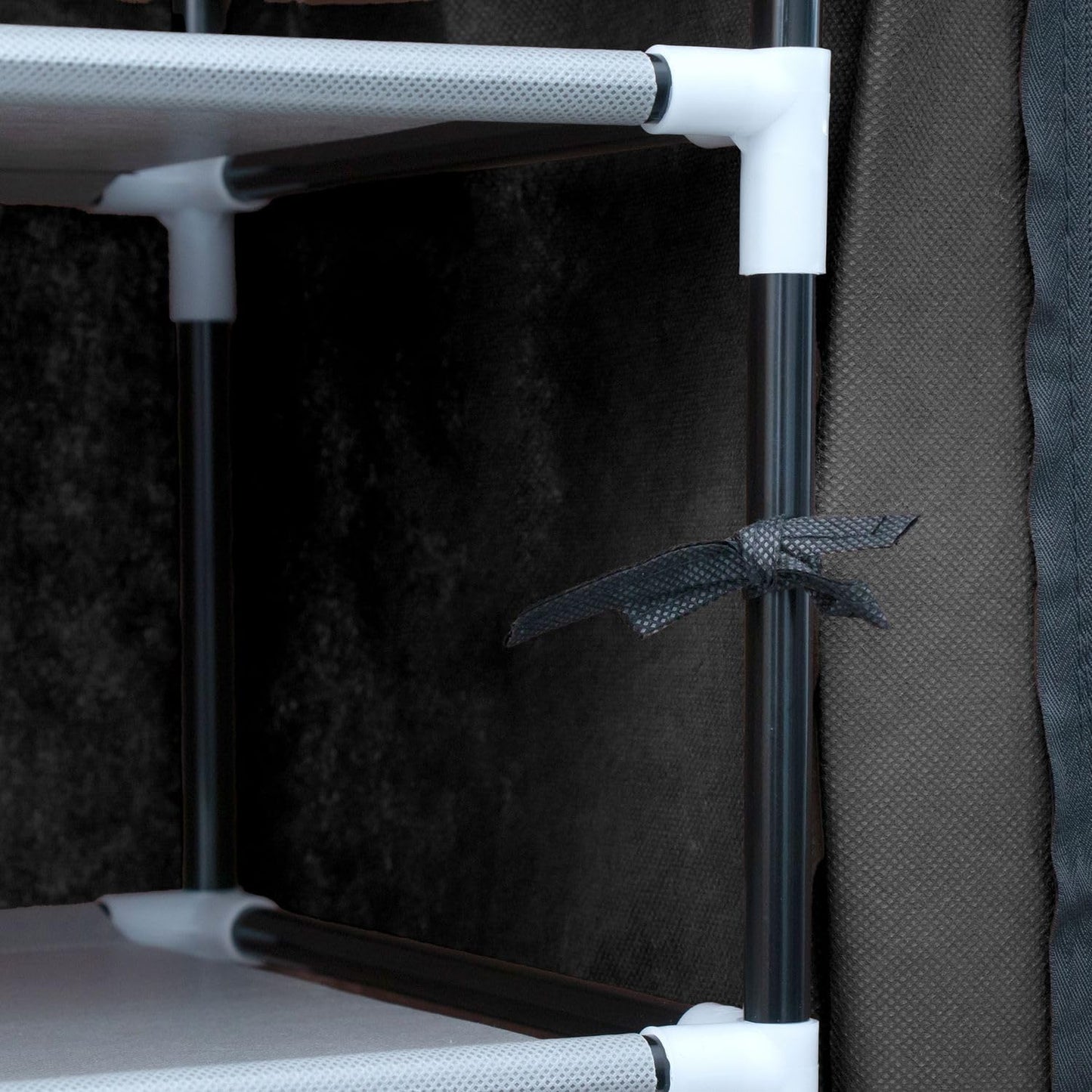 Faltschrank mit 9 Ablagefächern und Reissverschluss, Raben Schwarz