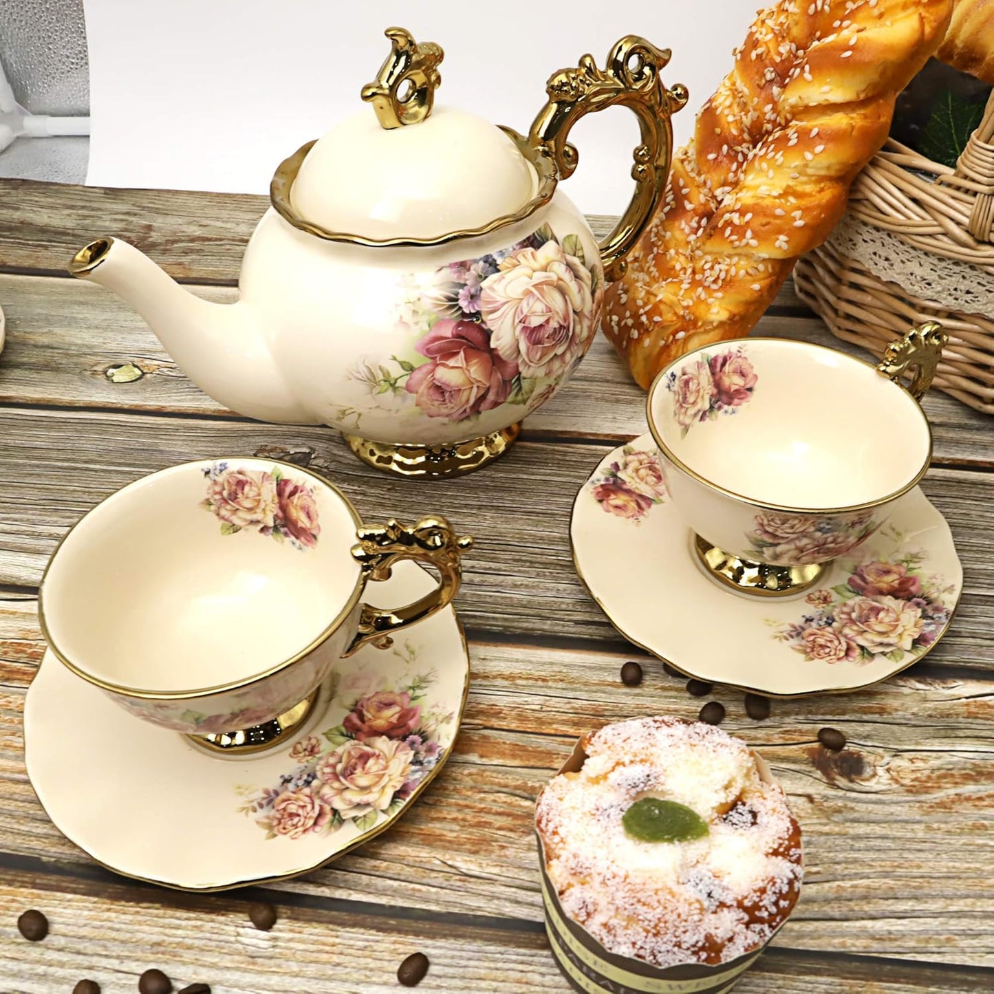 Tee- und Kaffeeservice im Vintage-Design, Gold Teeservice