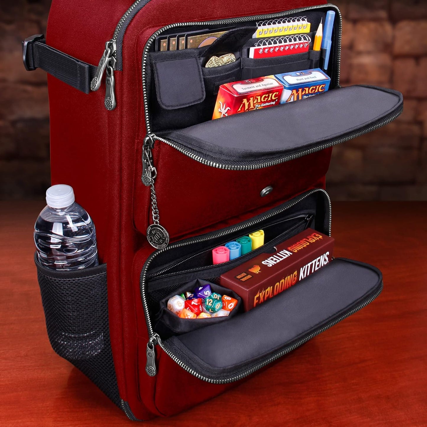 Tabletop Collector's Edition Card Storage Backpack, Drachen Rot