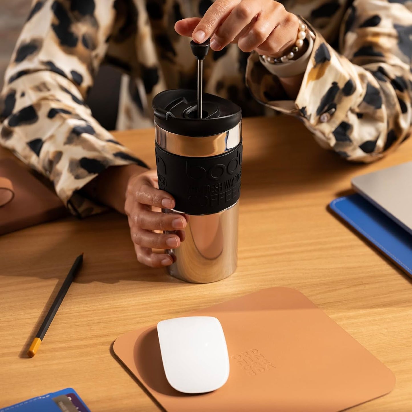 Travel Press Kaffeebereiter aus Edelstahl (350 ml), Schwarz Einzelbett