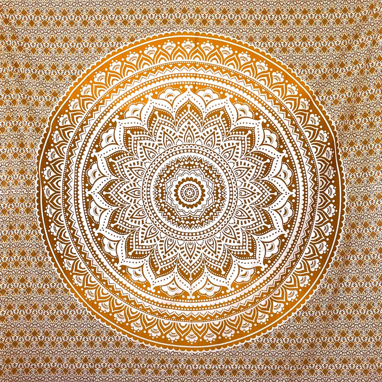 Mandala Strand- und Picknickdecke XXL sandfrei, Braun 230L x 210B cm