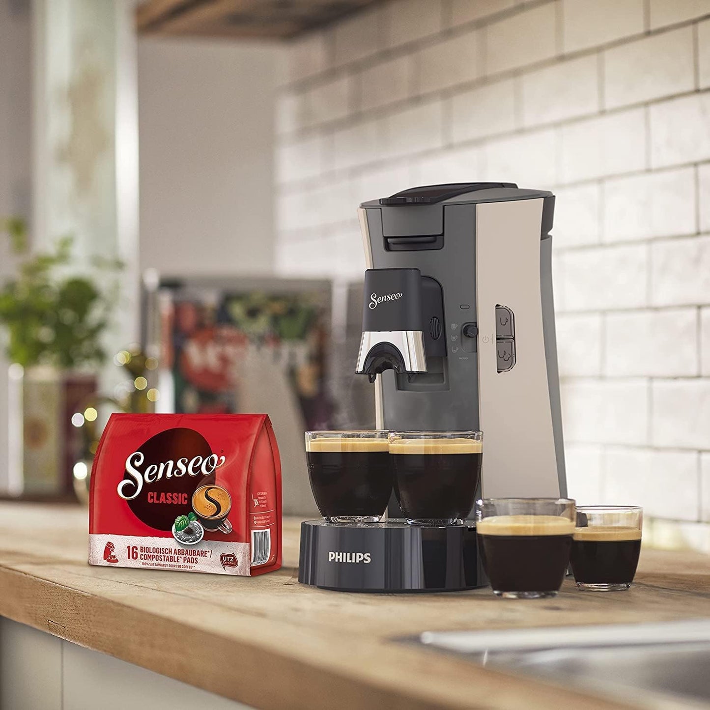 Kaffeepadmaschine mit Kaffeestärkewahl und Memo-Funktion, Beige ; 0.9L