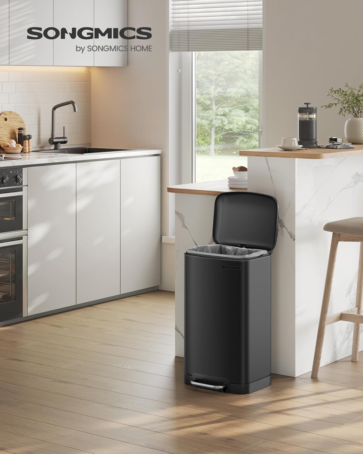 Mülleimer mit Pedal und Soft-Close Deckel, LTB01BK, Schwarz