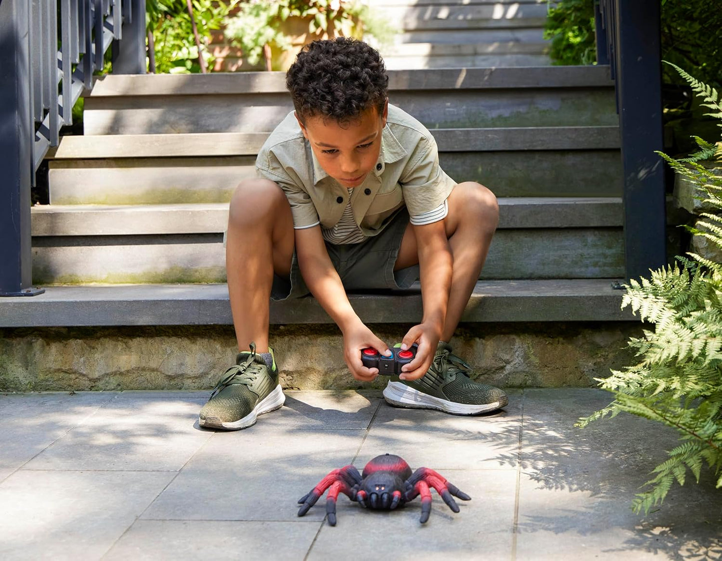 Ferngesteuerte Spielzeug-Vogelspinne ab 6 Jahren, Rote Spinne
