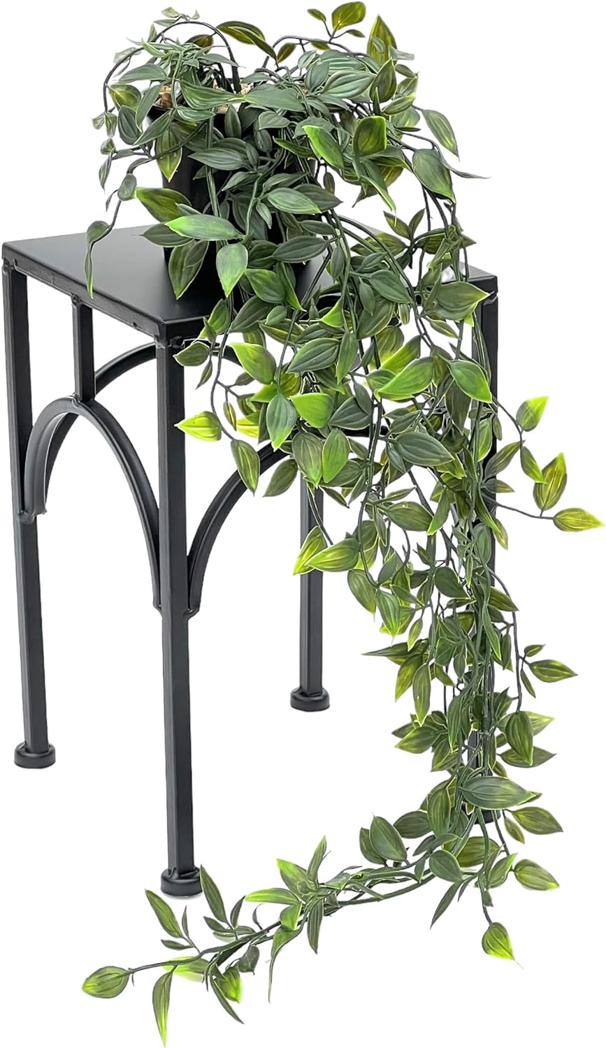Quadratischer Blumenhocker, Höhe 28 cm / S