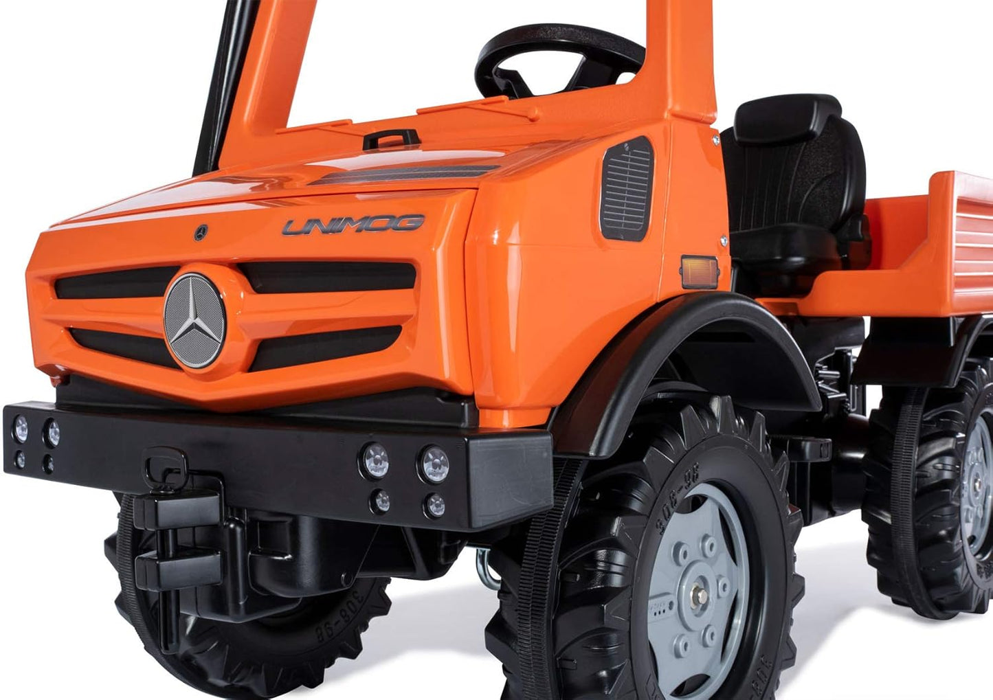 Unimog Service Tretauto, Service