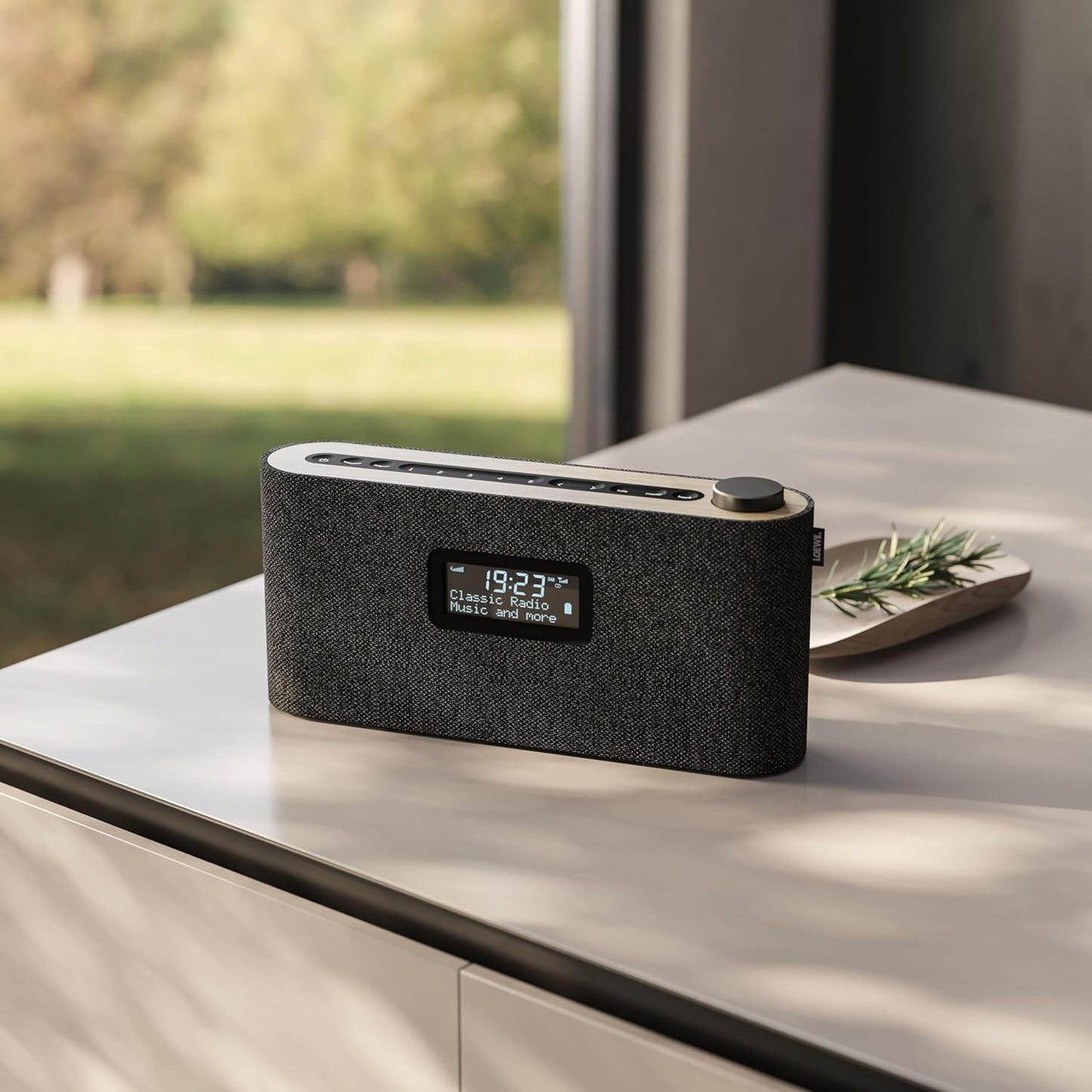 radio.frequency - DAB+ Radio