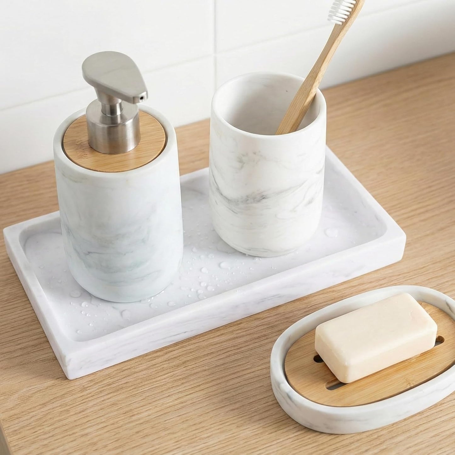 Badezimmer Set mit Tablett und Seifenspender, Set 4 Marble