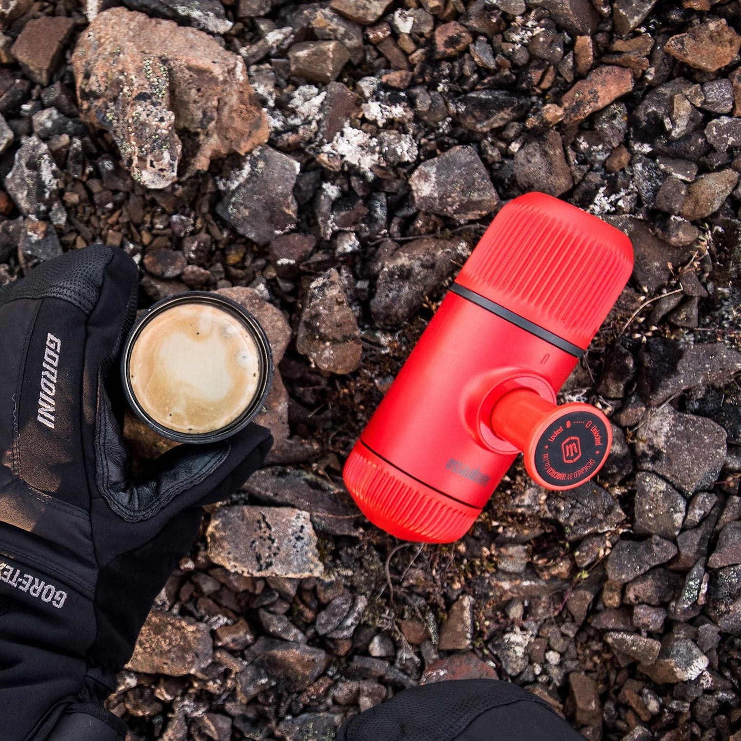 Tragbare Espressomaschine Nanopresso, Rot