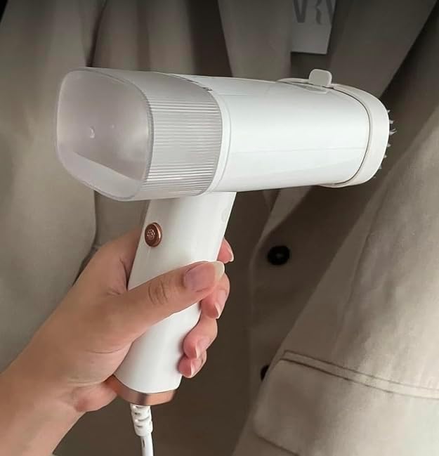 Reise-Dampfglätter mit Schnellaufheizung (1000W), White Weiss 1