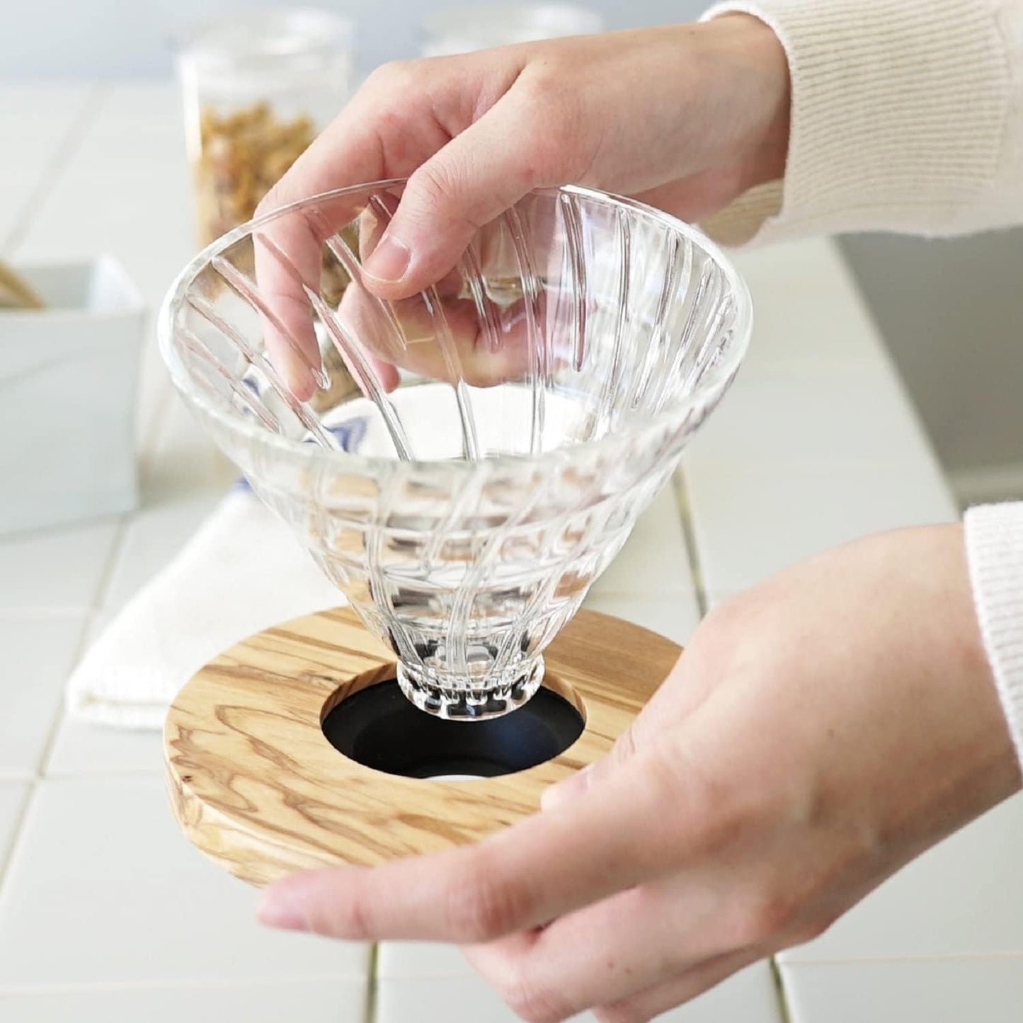 V60 Kaffeefilter, Olivenholz 01 Glas