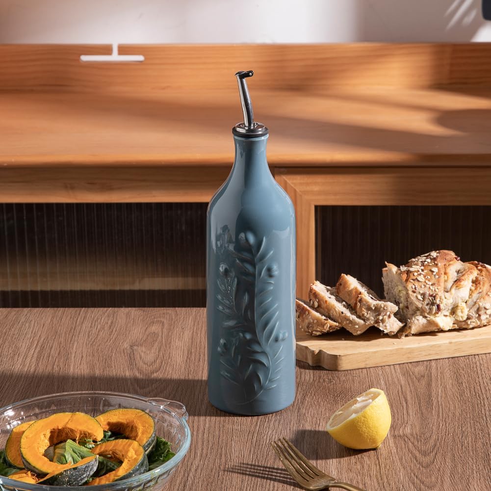 Olivenöl-Spenderflasche, Nebelblau Feines Olivenblatt-Relief, 700 ml