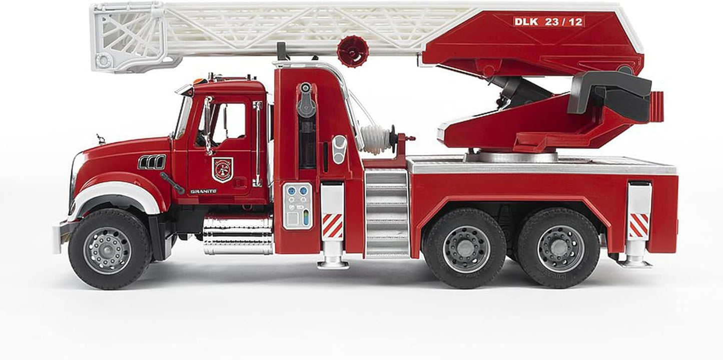 02821 - Mack Granite Feuerwehrleiterwagen