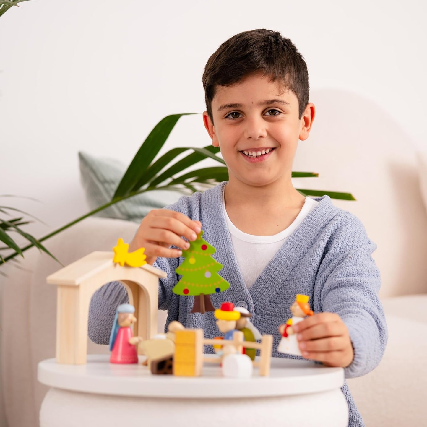 18-teiliges Weihnachtskrippe Set, handbemalt