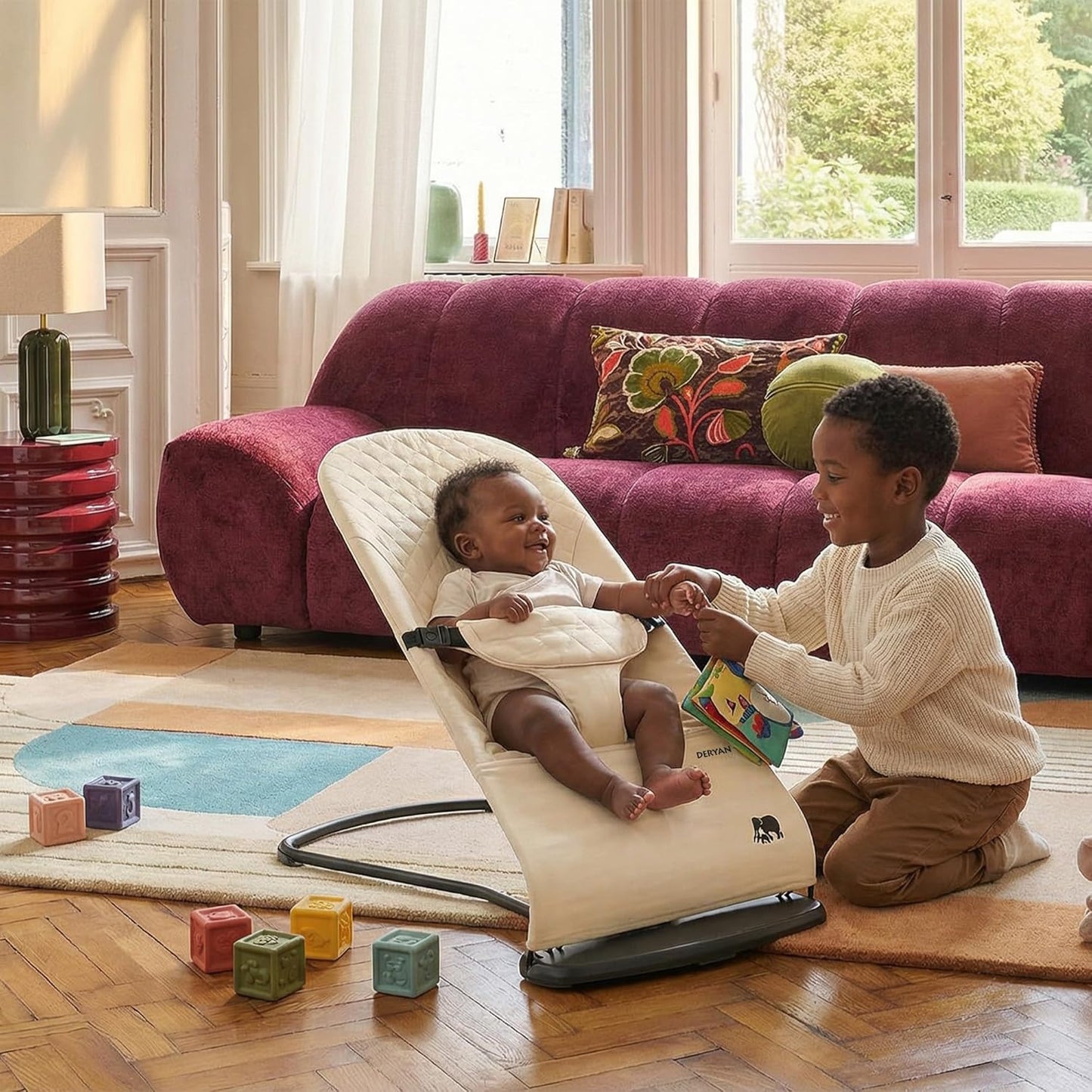 Ergonomische Babywippe Buddy verstellbar & klappbar, Creme