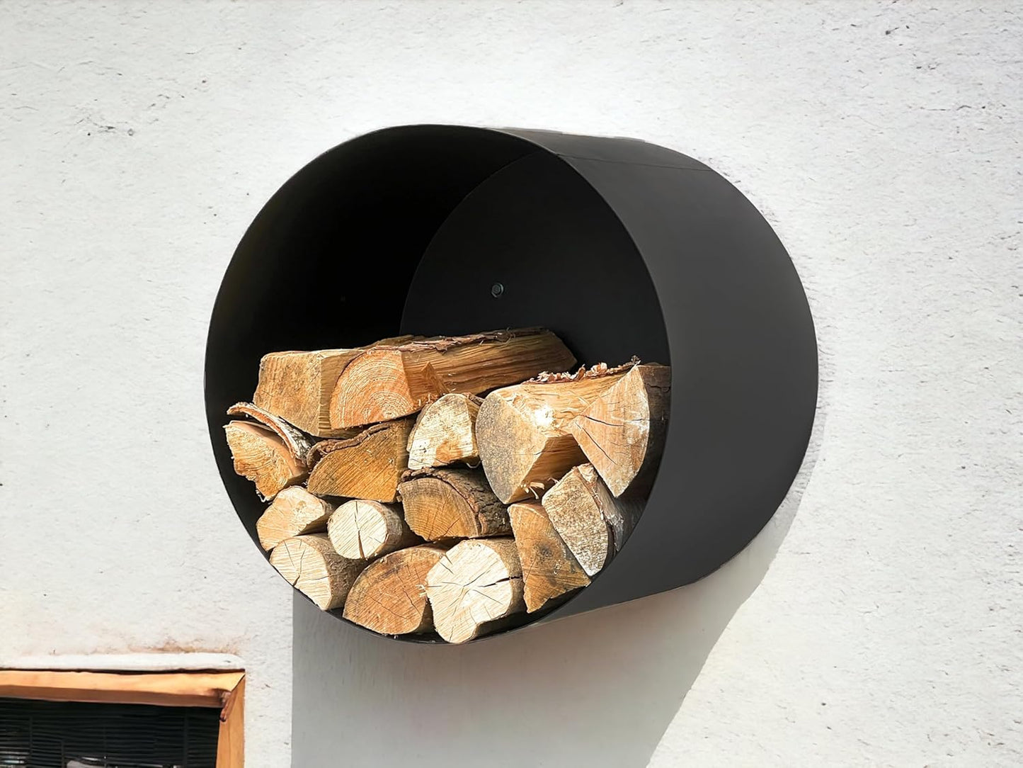 Rundes Kaminholzregal