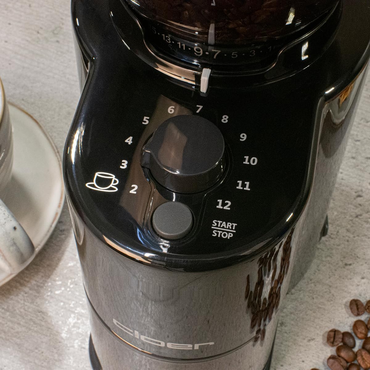 7520, Schwarz