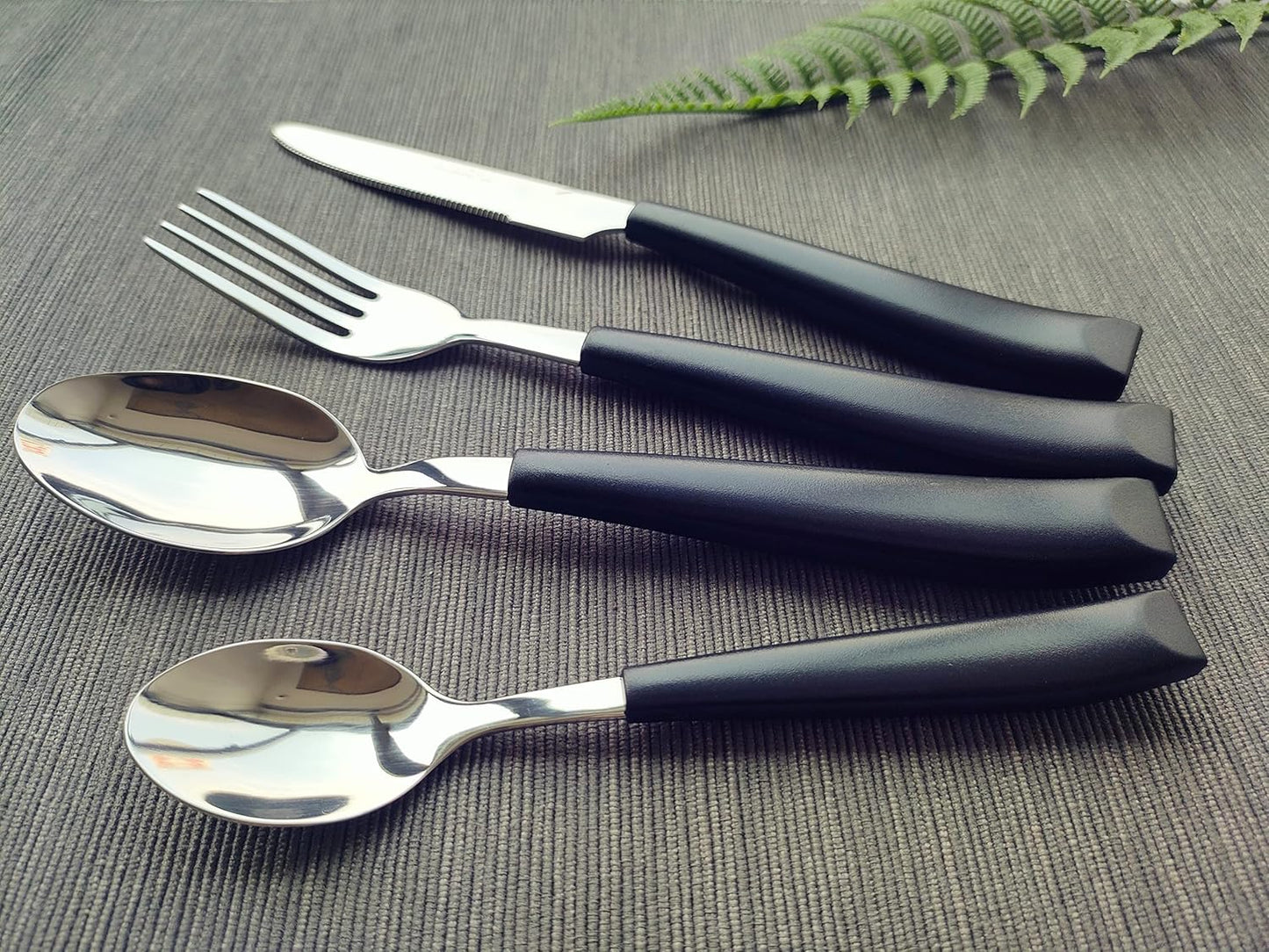 Besteck-Set Edelstahl (16-teilig), Schwarz X 16