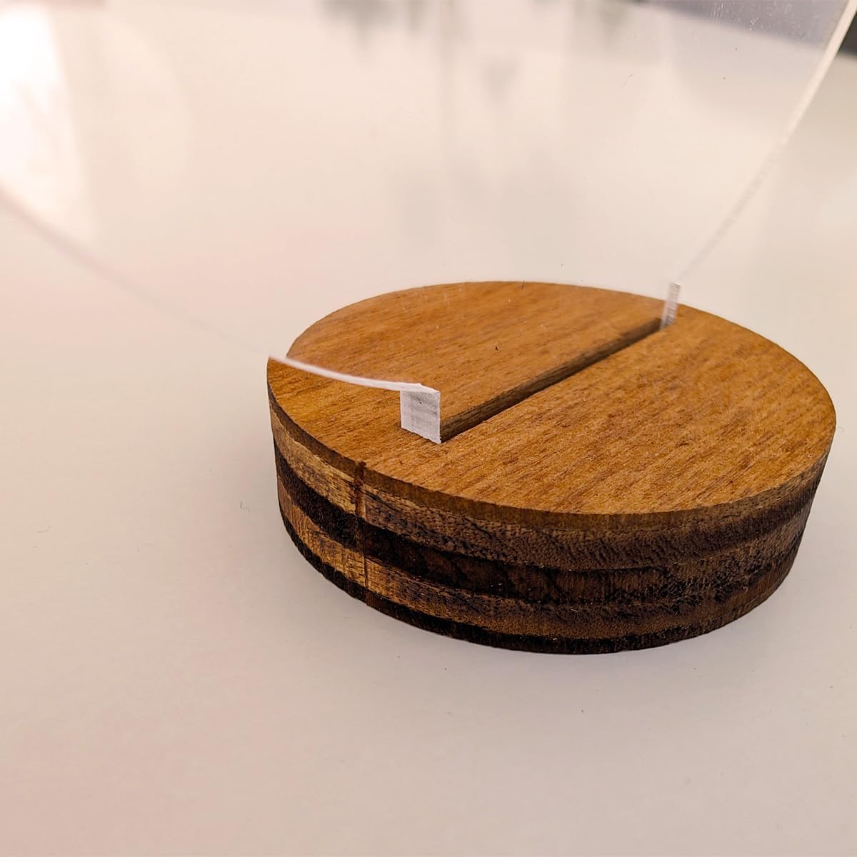 30er-Set Tischnummern mit Holzfuss, 30 Schwungvoll Elegant