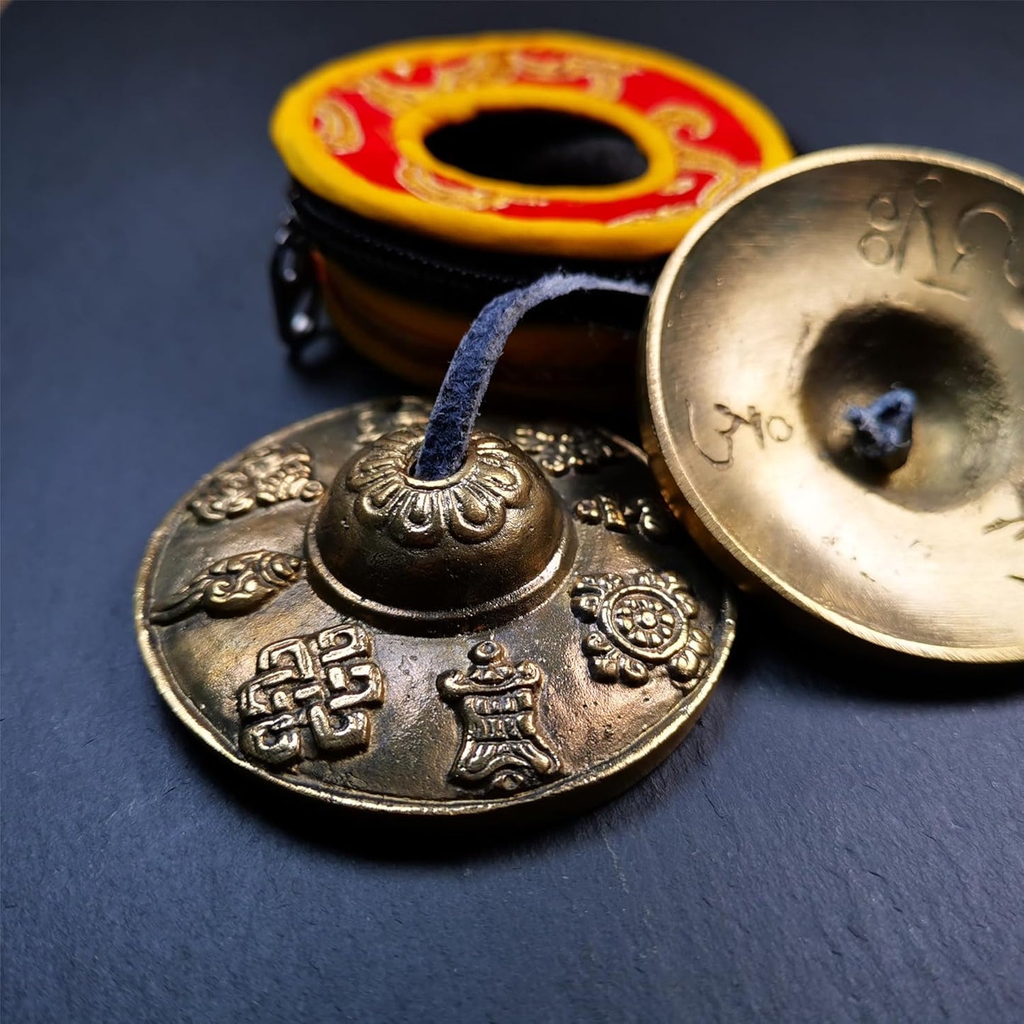 Tibetanische Tingsha Glocke für Meditation & Klangheilung, Astamangal-Eight Auspicious(brass)