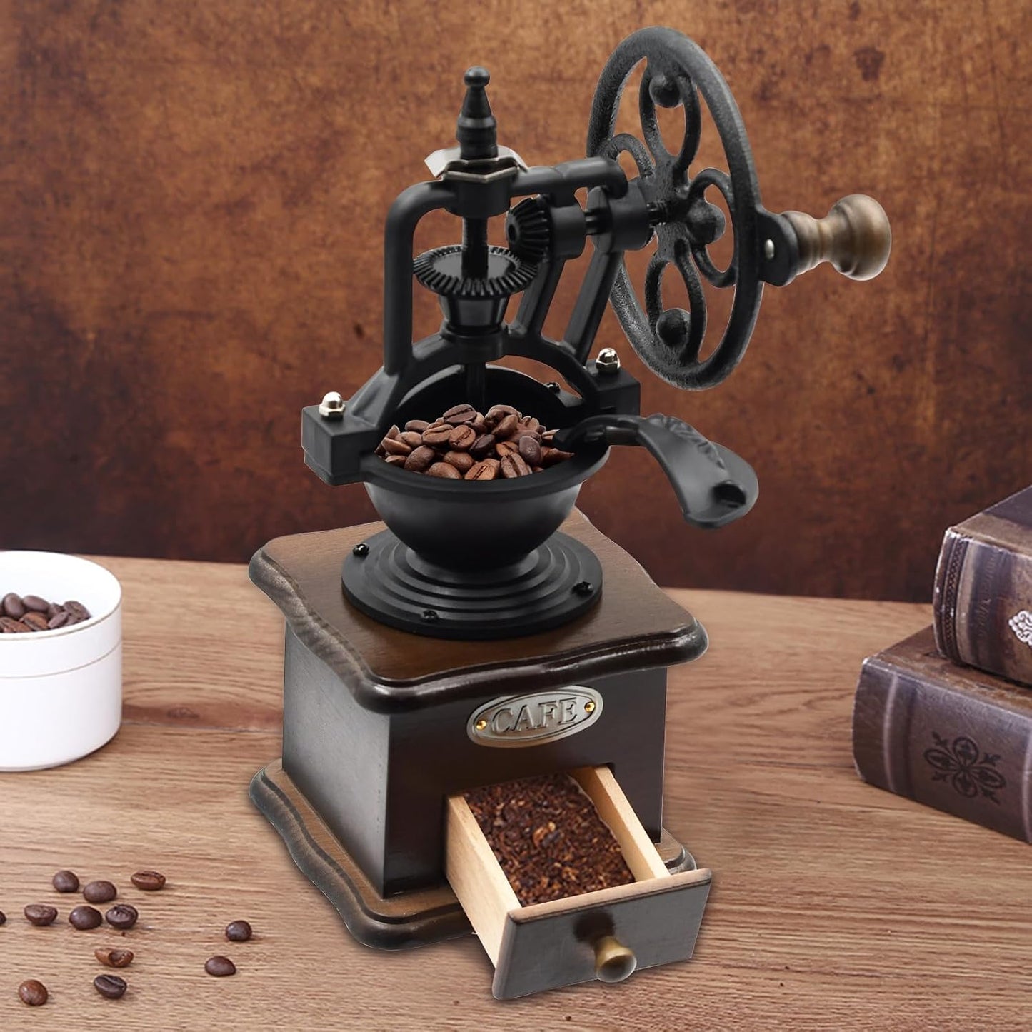 Manuelle Kaffeemühle, Braun