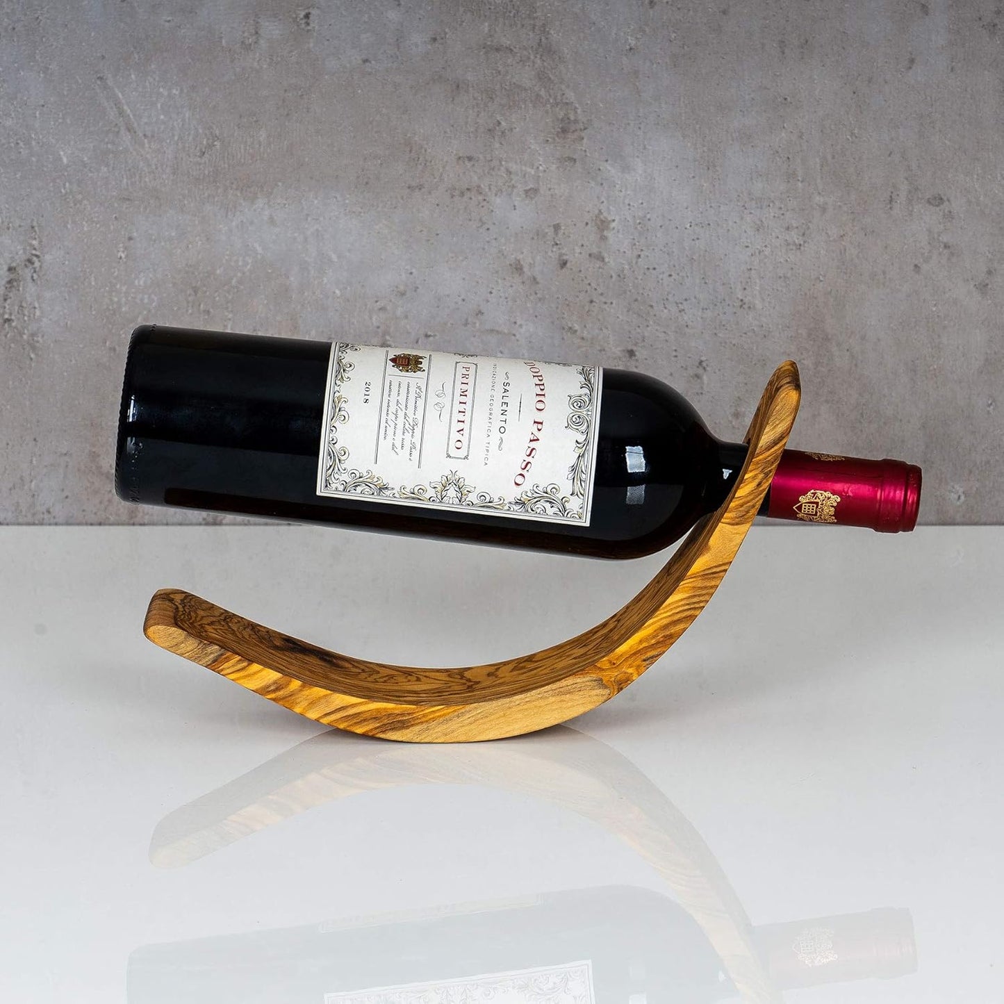 Weinflaschenhalter aus Olivenholz, Variante 3