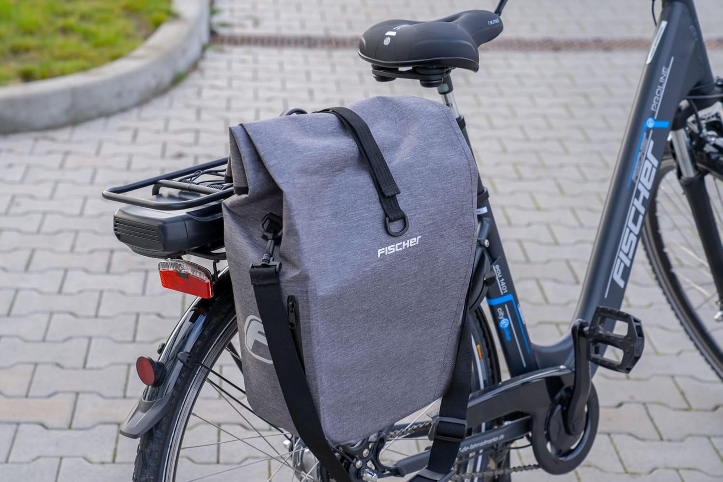 Wasserdichte Gepäckträgertasche Plus Cita, M Grau
