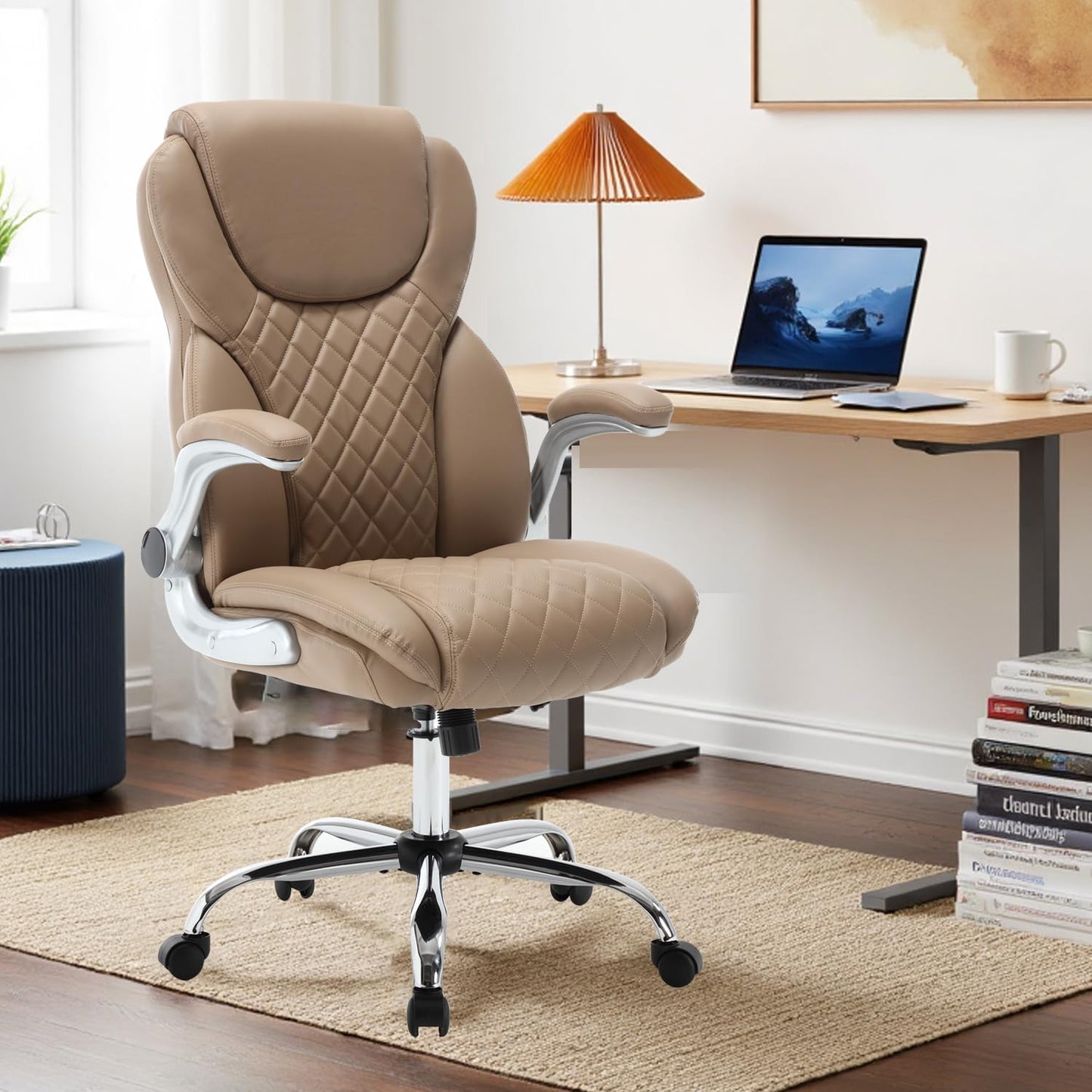 Ergonomischer Bürostuhl mit hoher Rückenlehne, Braun Klassisch
