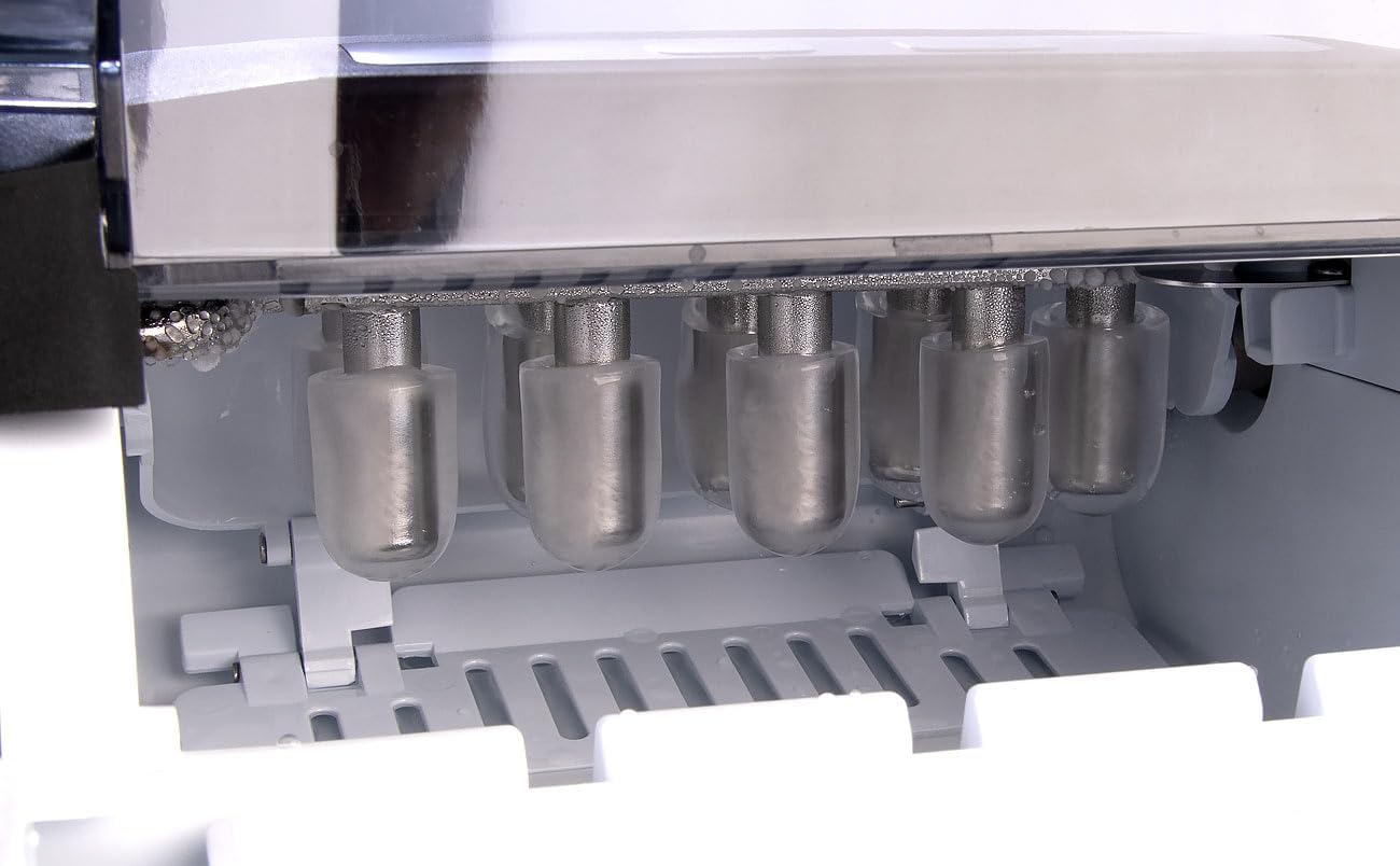 Eiswürfelmaschine mit Selbstreinigungsfunktion