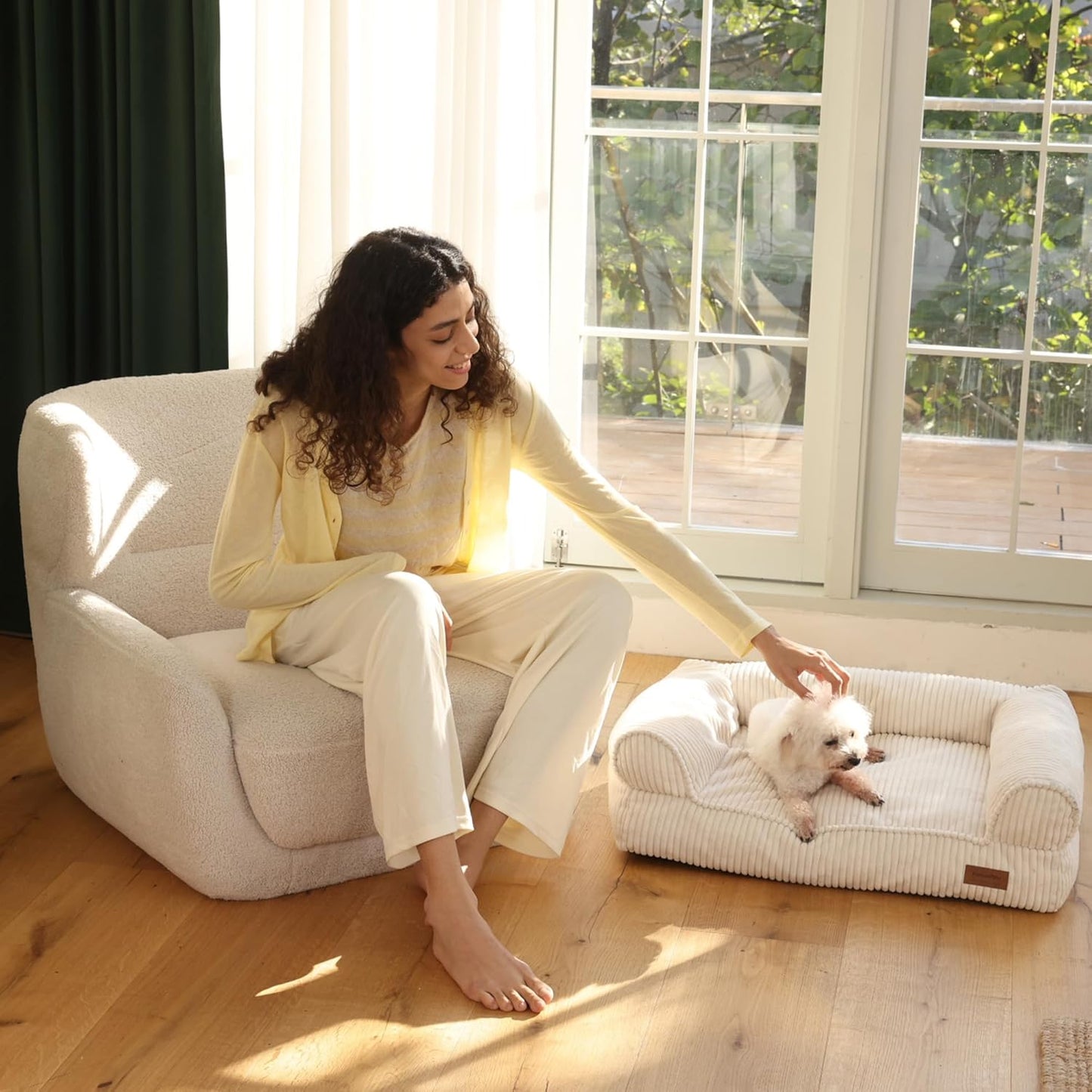 Katzensofa mit abnehmbarem, waschbarem Bezug, L 72 x B 52 x H 22 cm Creme