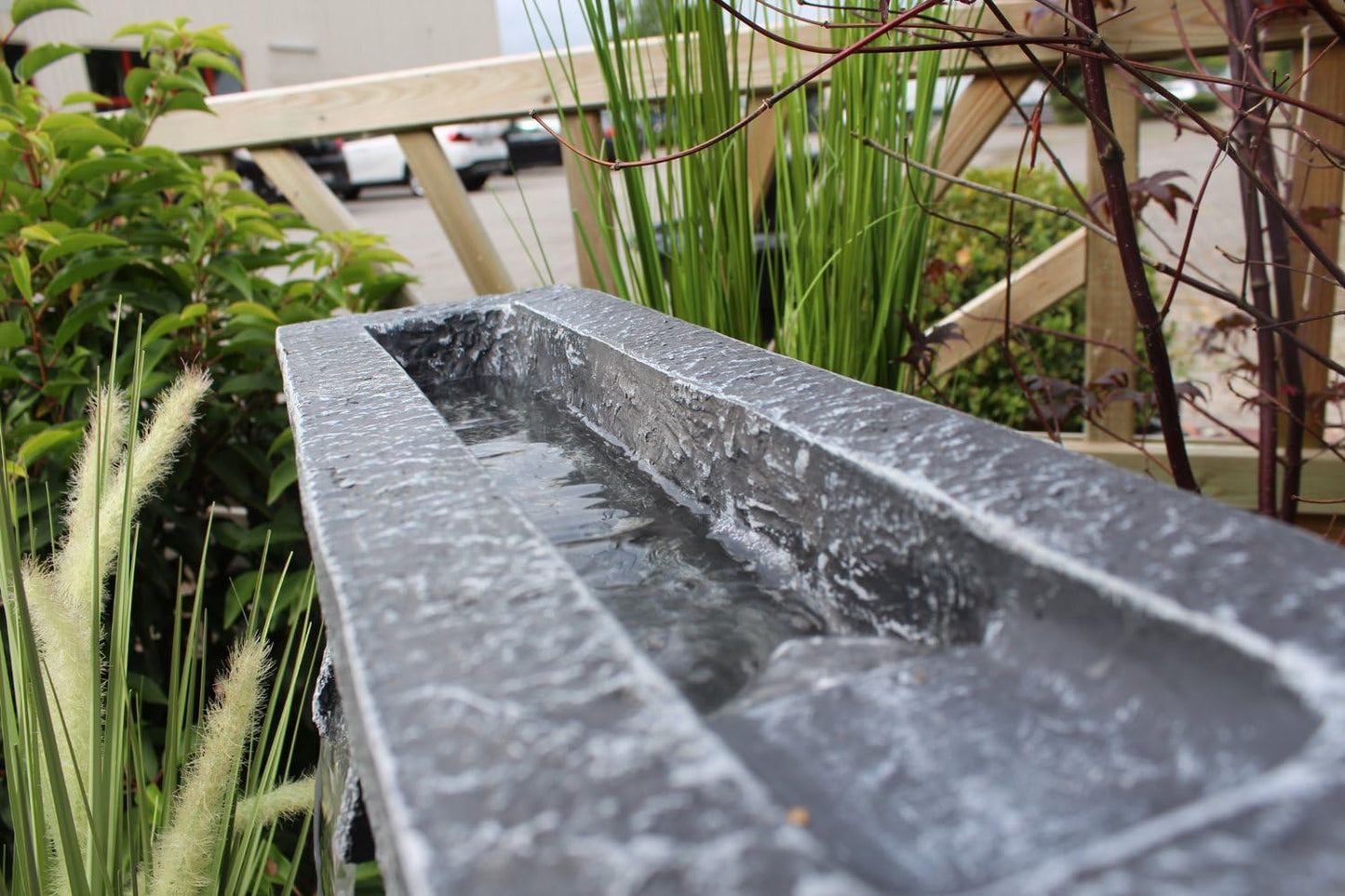 Gartenbrunnen Grada mit LED-Beleuchtung