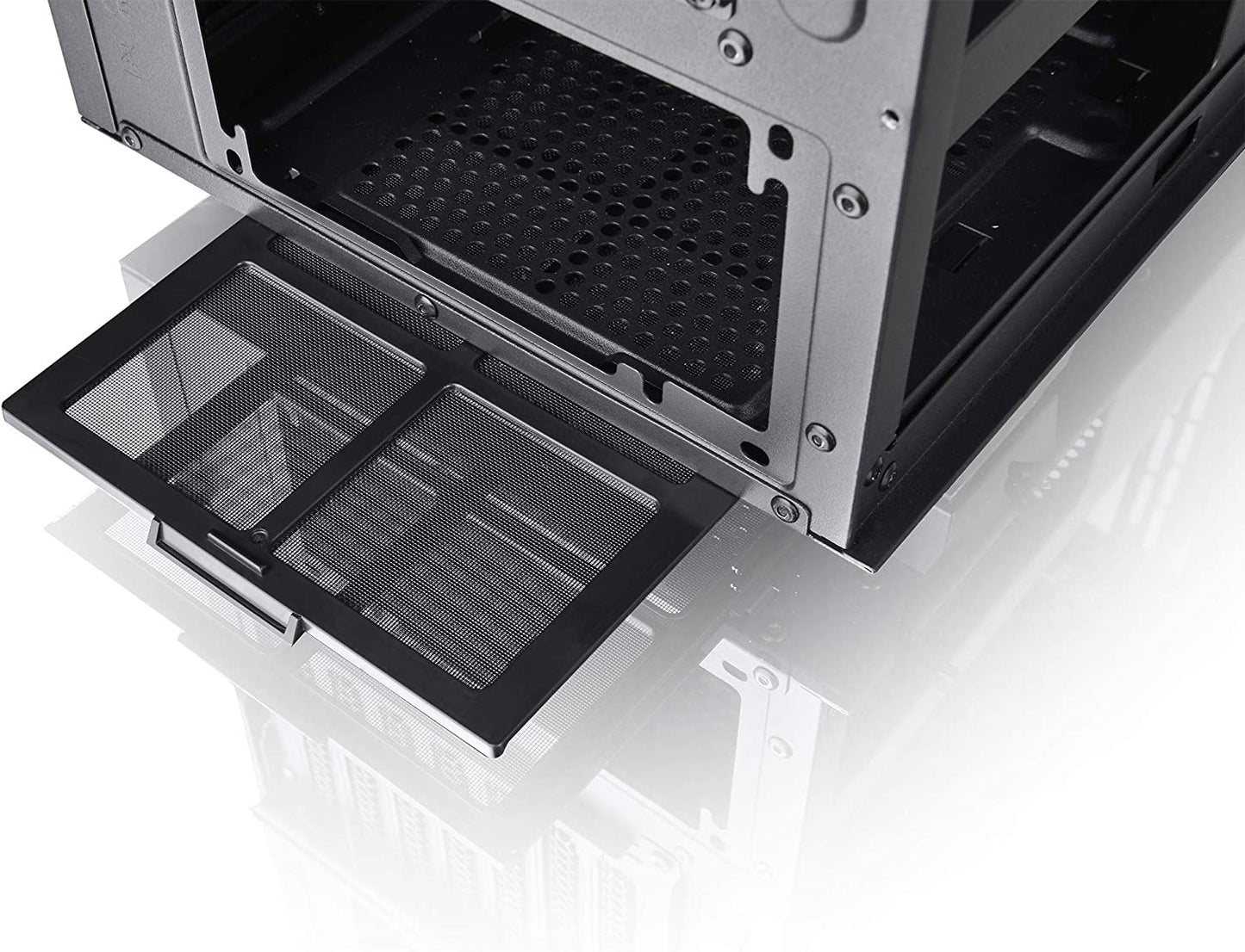 Divider 300 TG, Tower-Gehäuse, Divider 300 Black