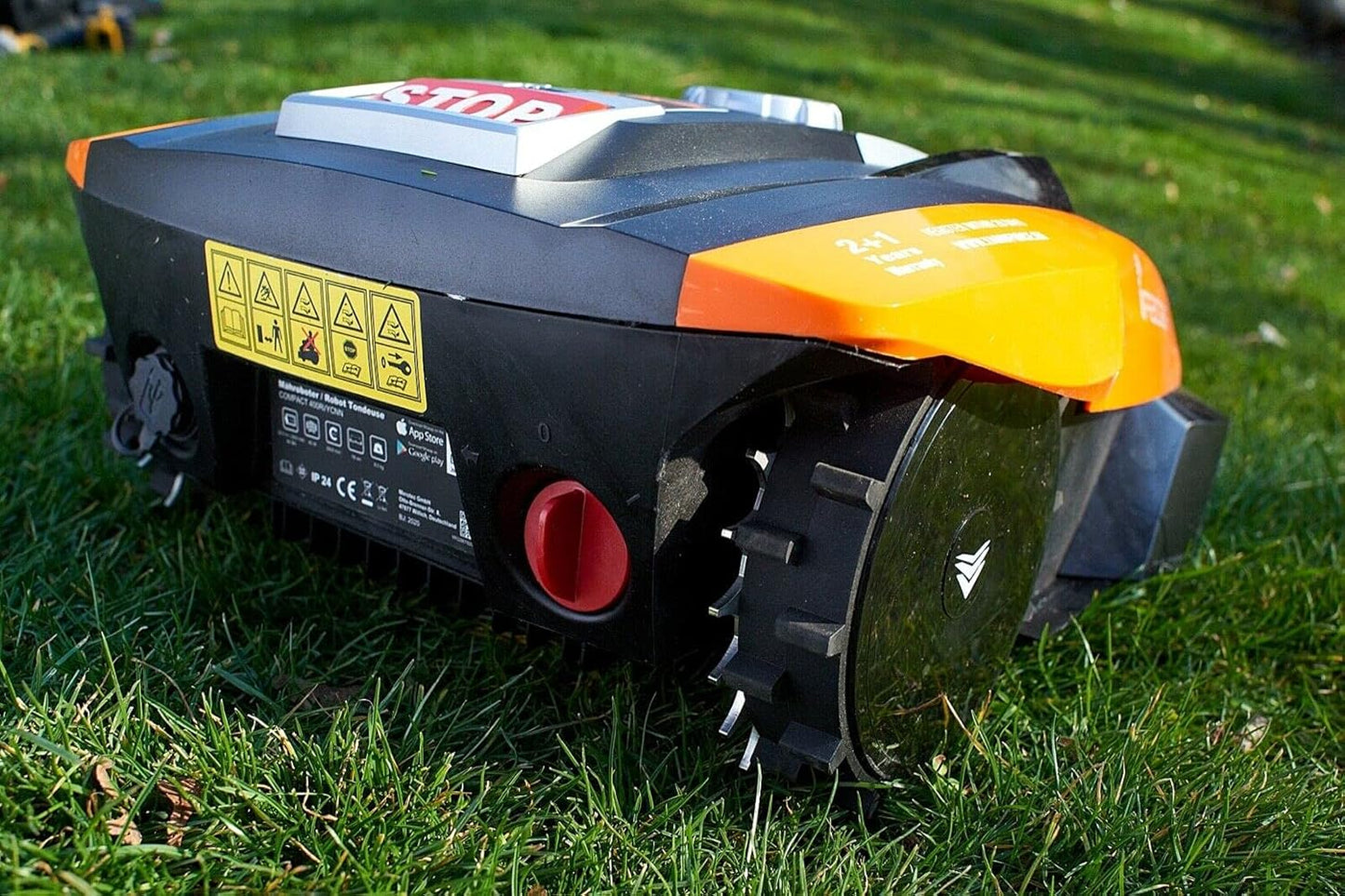 Spikes für Mähroboter