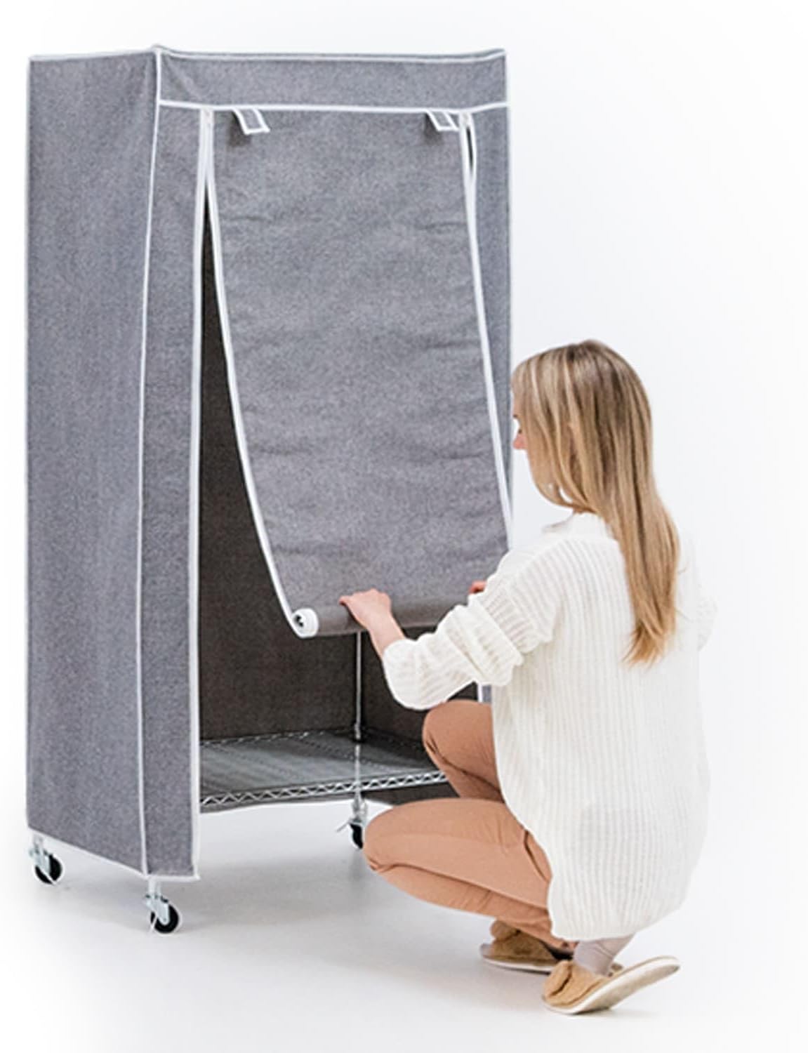 Stoffschrank Buffalo mit Rollen und Ablage, Grau