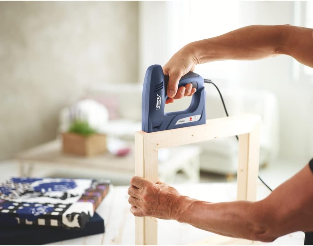Elektrotacker ESN530, ESN530 mit Koffer