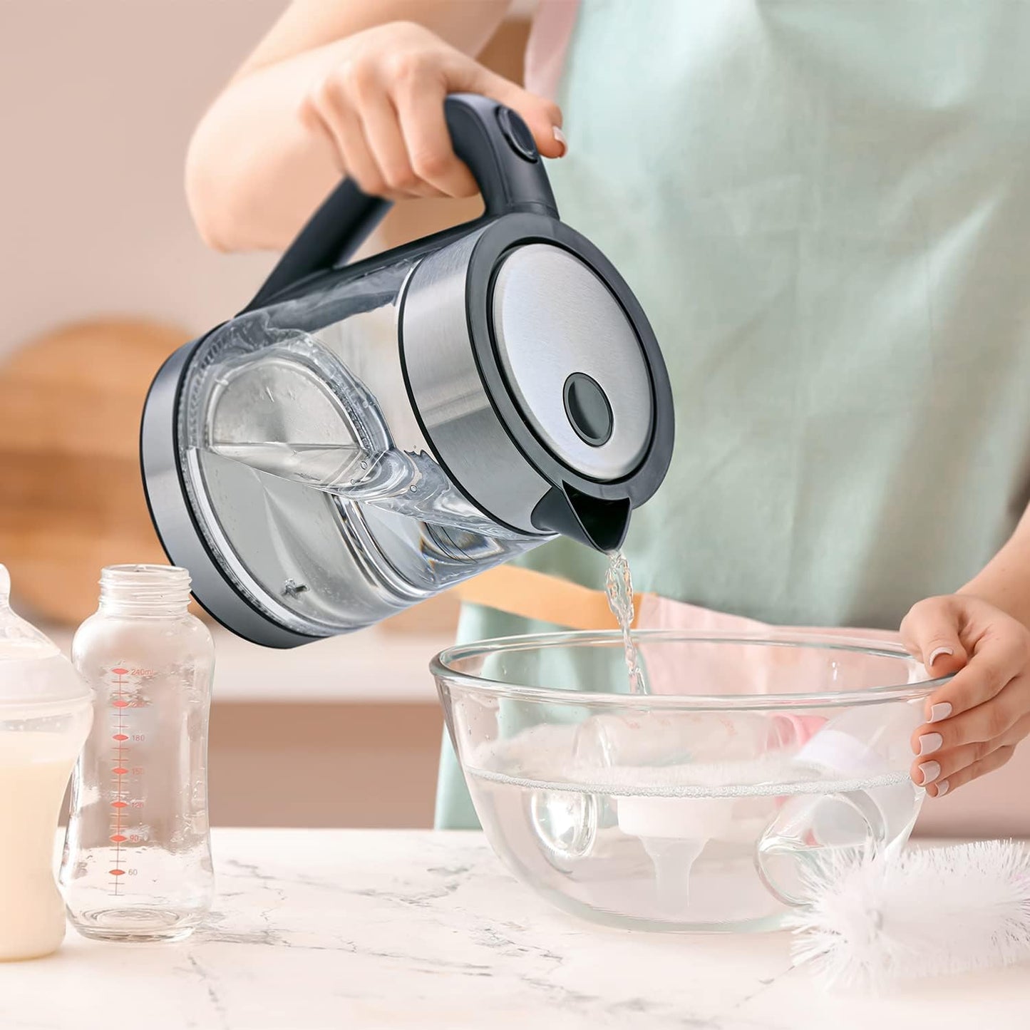 Glaswasserkocher mit Kalkfilter