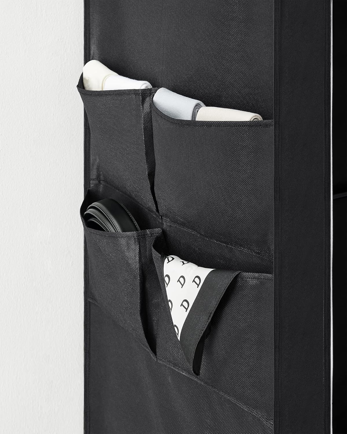 Stoffschrank mit 4 Hängefächern und Ablagen, 45 x 170 x 167 cm Schwarz