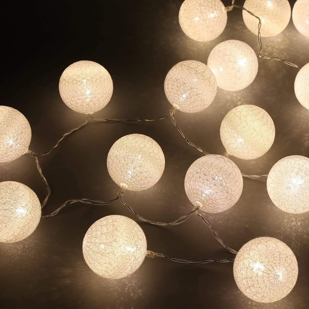 Lichterkette mit Baumwollkugeln, Weiss Batterie