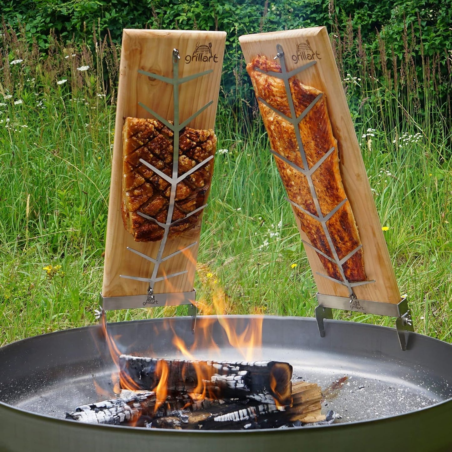 Flammlachsbrett aus Birkenholz mit Edelstahlhalterung, Birkenholz