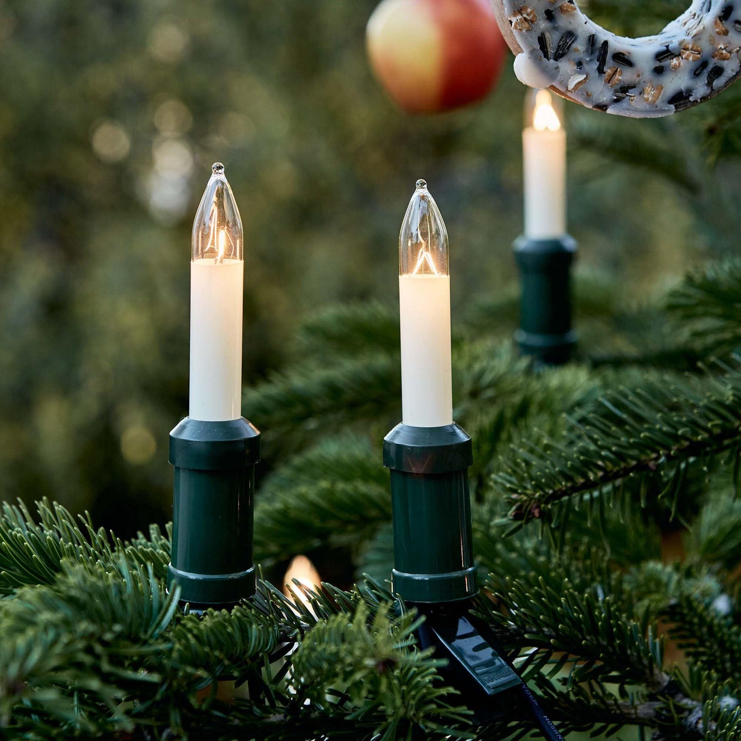 Weihnachtslichterkette mit 15 Clips für aussen, 15 Lichter (Schaft) / 11.2 m beleuchtet Ivory