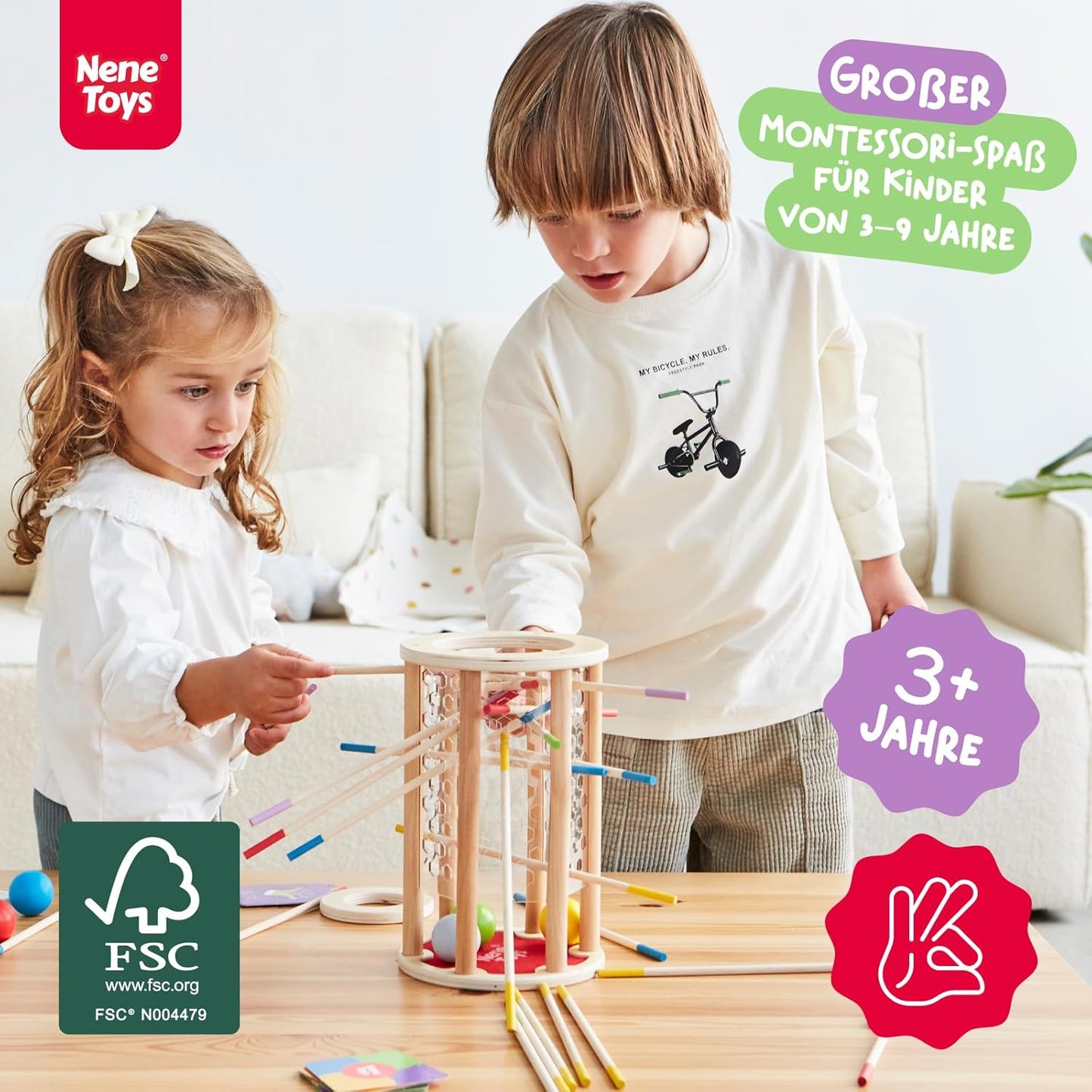 Pädagogisches Brettspiel mit bunten Stöcken, Würfeln und Karten - Spielzeug aus Holz